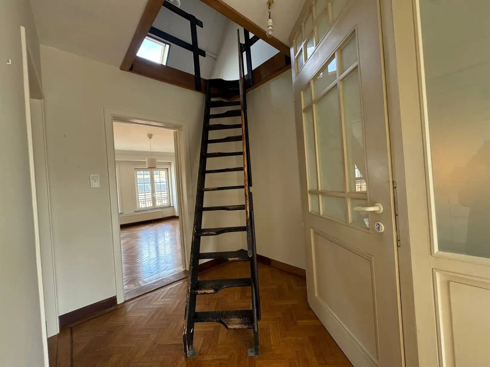 Instapklaar duplex appartement nabij stadscentrum foto 10