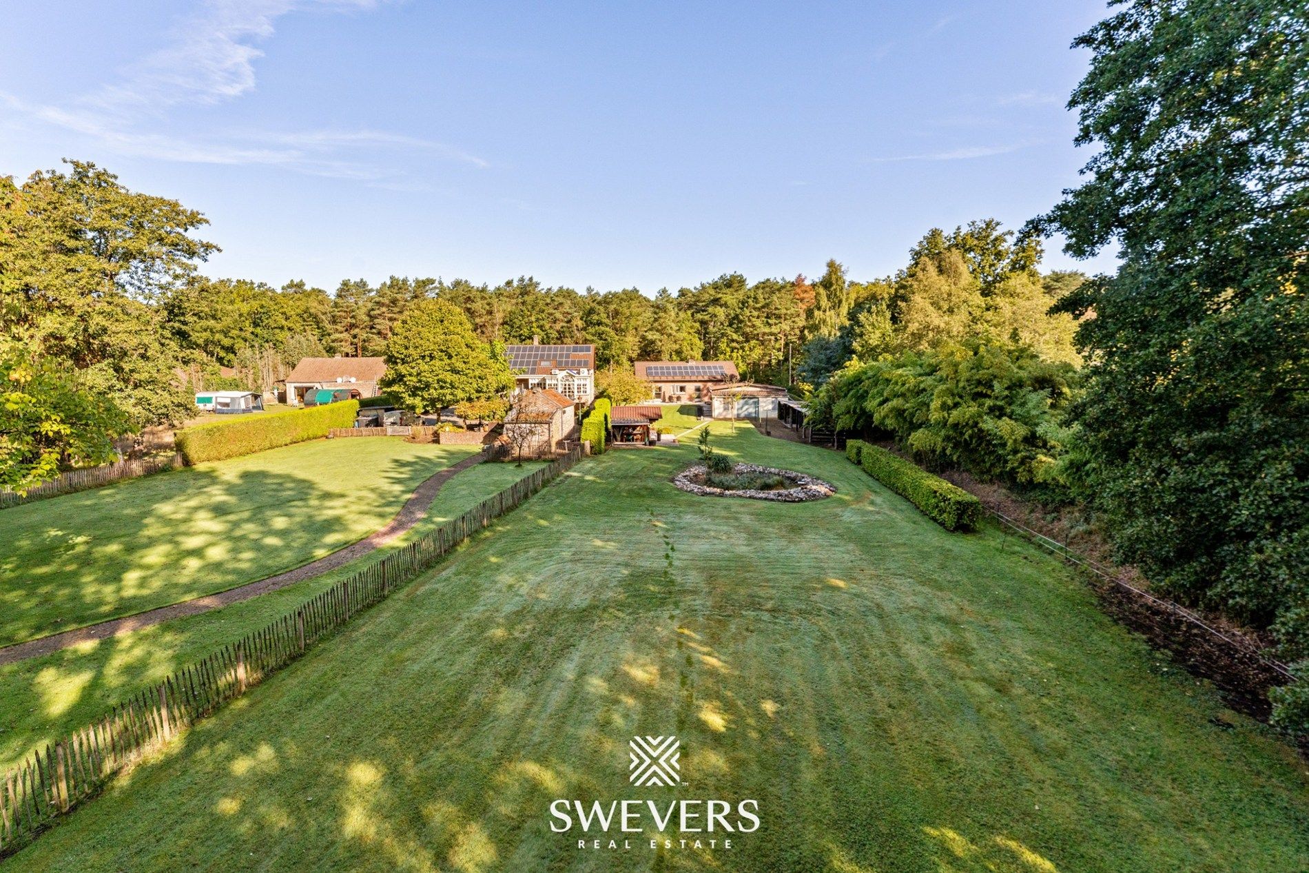 Verzorgde woning met 3 slaapkamers en rustig gelegen op zonnig perceel van 42a foto 26