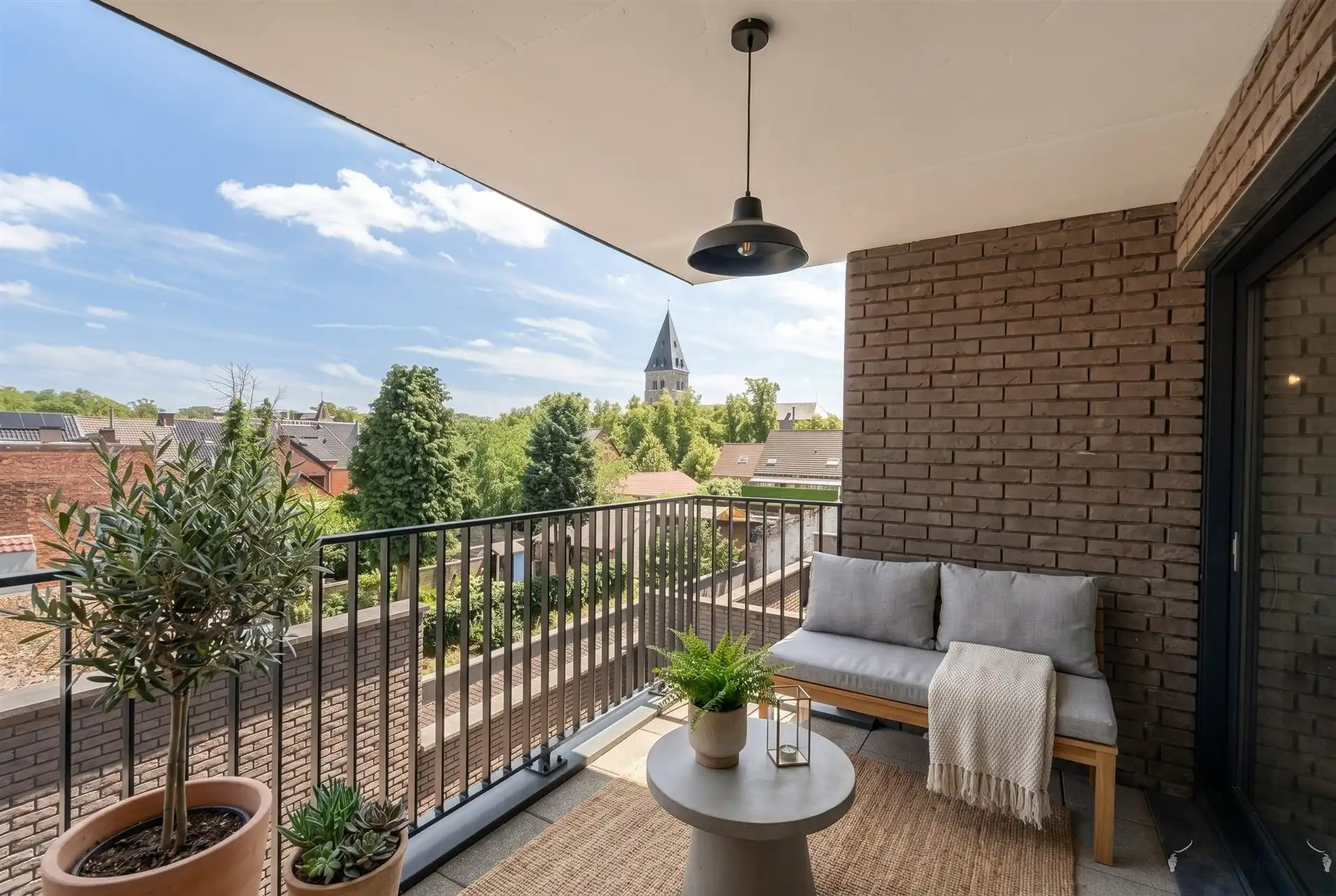 Instapklaar appartement van 103 m² op een gunstige ligging foto 13
