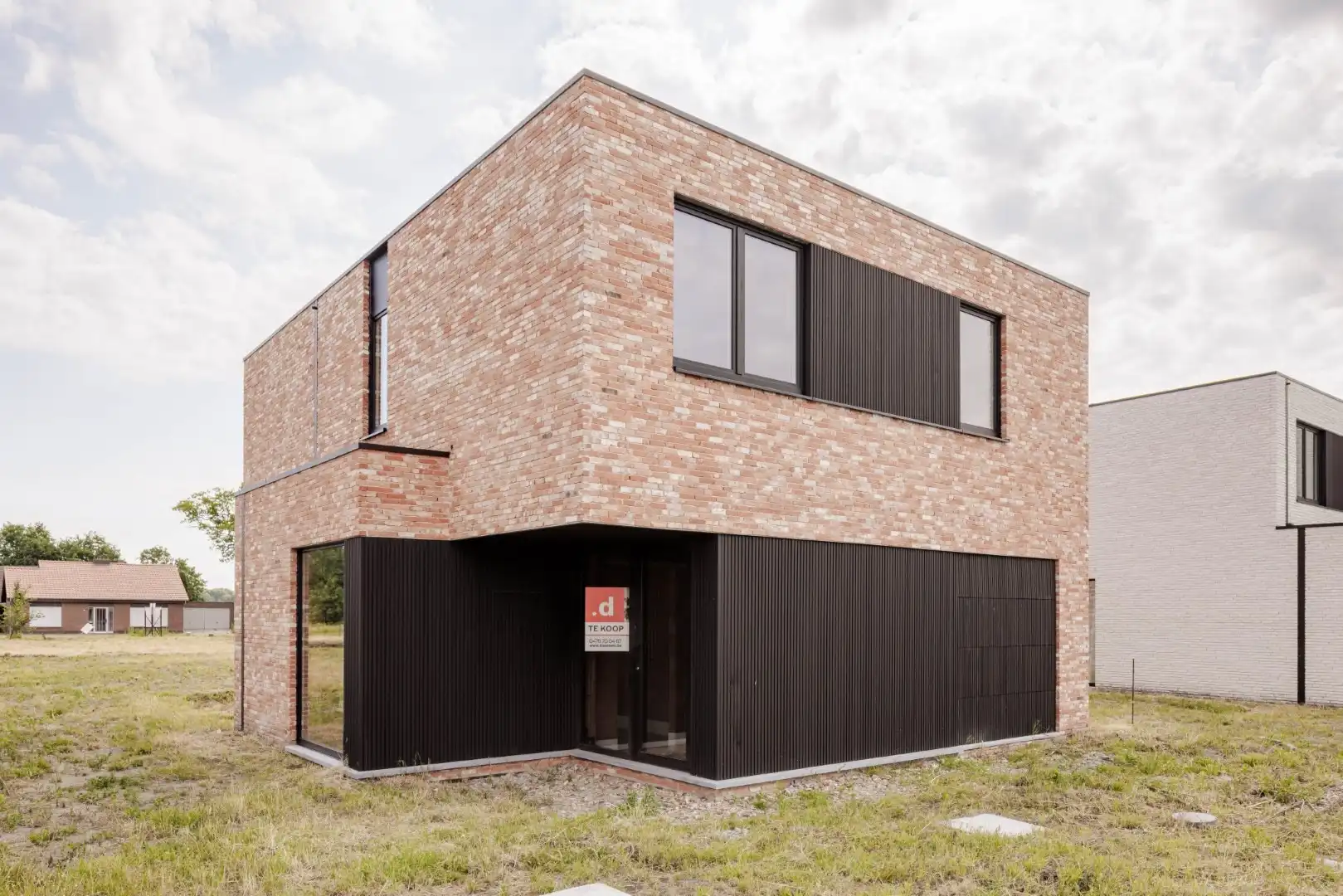 Vrijstaande nieuwbouwwoning met 3 slpk’s foto 5