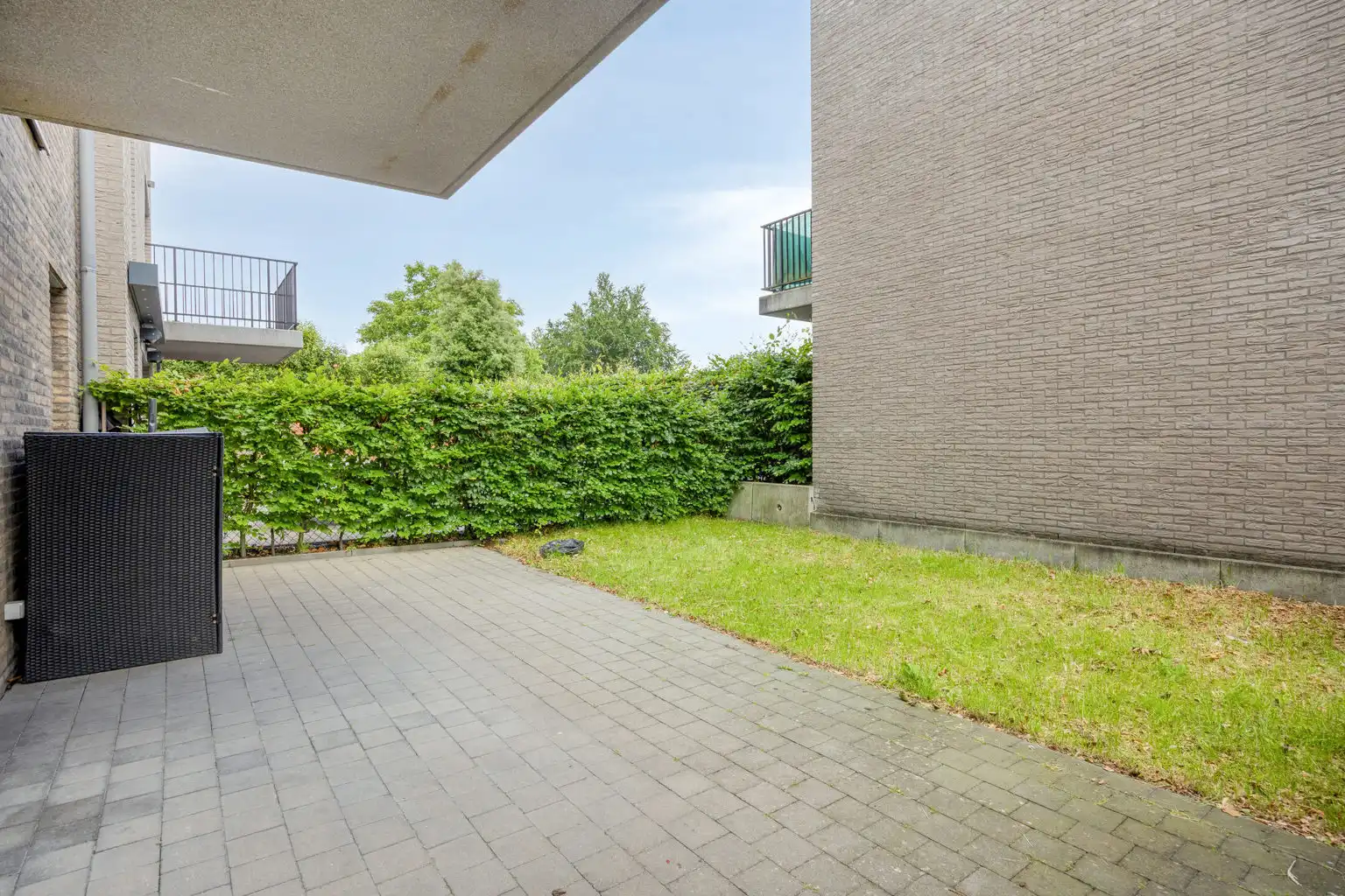 Prachtig gelijkvloers appartement met 3 slaapkamers foto 8