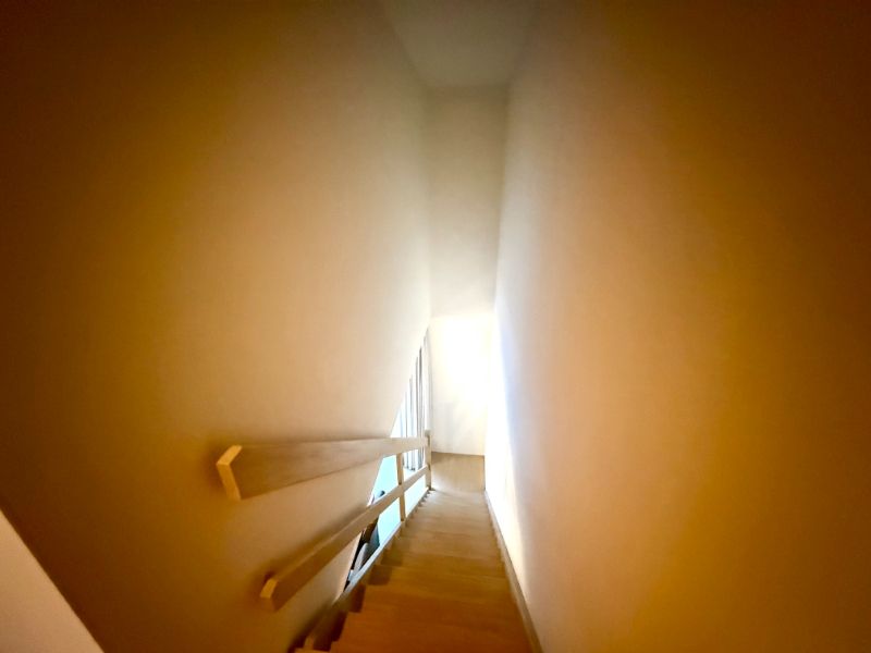 Recente, instapklare woning met 3 ruime slaapkamers en garage foto 15