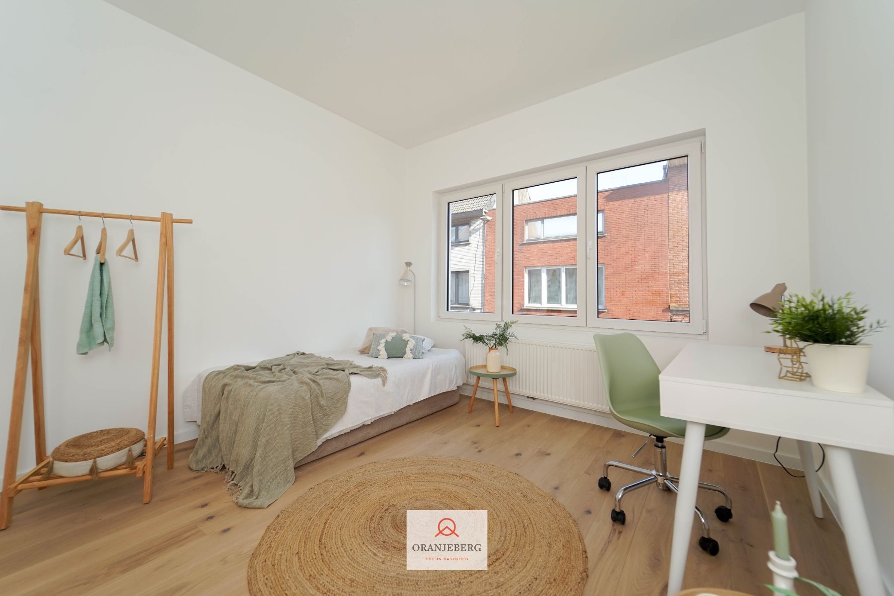 LAATSTE 2 KAMERS: Gerenoveerde lichtrijke kamer te koop nabij Gent-centrum foto 4
