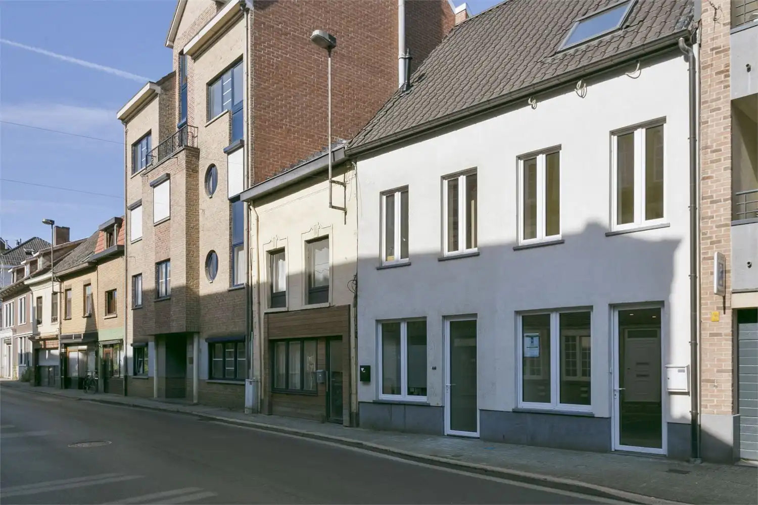 TOFFE WONING MET KOER, CENTRUM DIEST! foto {{pictureIndex}}