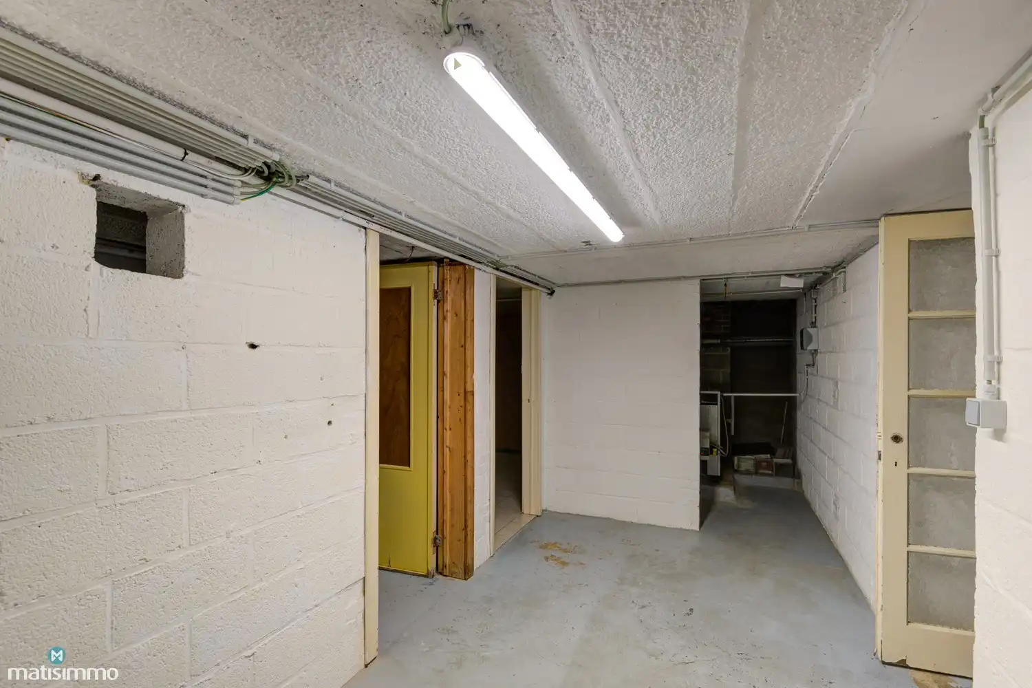 VOLLEDIG GERENOVEERDE EN ENERGIEZUINIGE WONING MET DUBBELE GARAGE EN OPSLAGRUIMTE IN HERDEREN foto 29