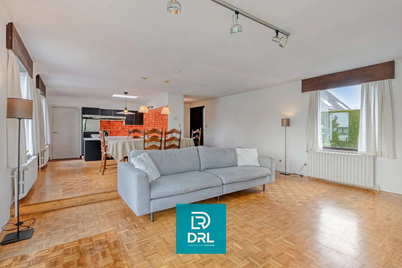 RENOVATIEVILLA met UITZONDERLIJK POTENTIEEL te ZUIENKERKE foto 6