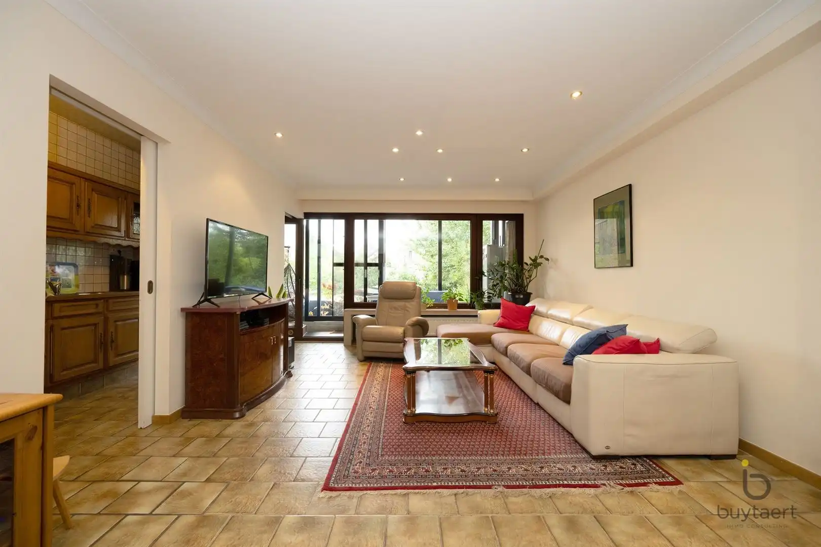 Gezellig appartement met authentieke charme op toplocatie in Antwerpen. foto 3