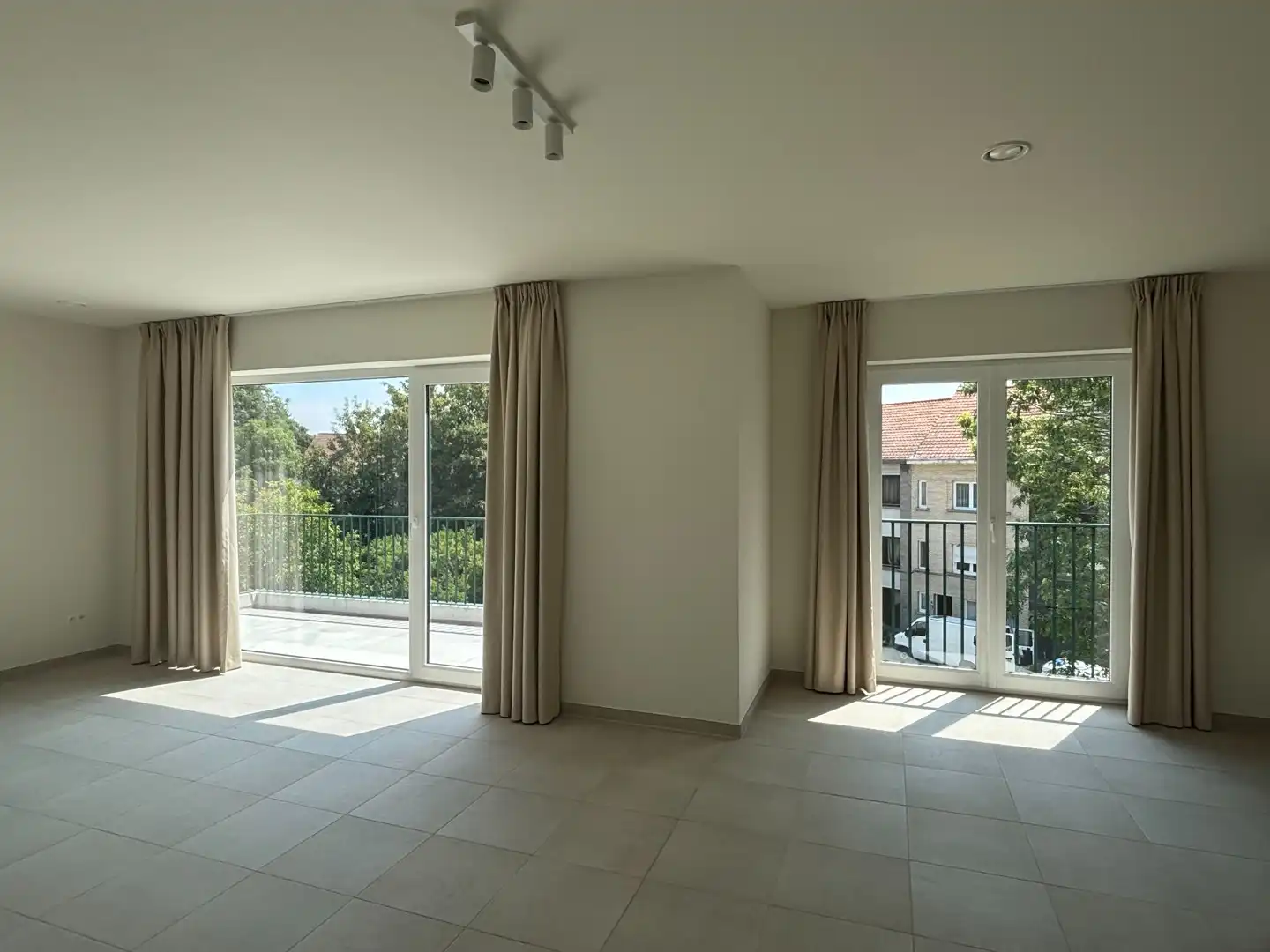 Stijlvol nieuwbouwappartement met 2 slaapkamers, ruim terras, ondergrondse staanplaats en berging in Residentie Groenloo – Koningslo (Vilvoorde) foto 7