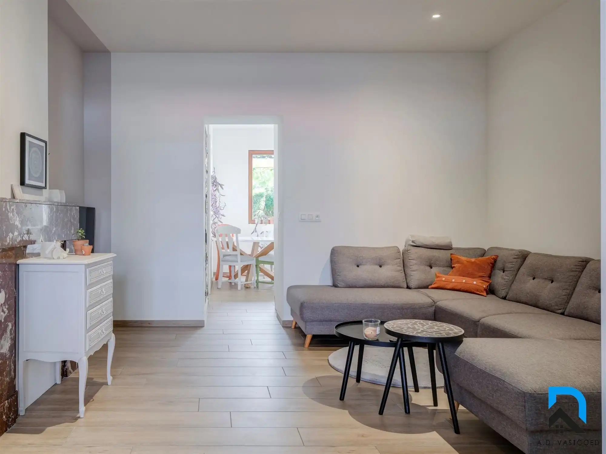 Gerenoveerde woning met tuin op toplocatie in Hasselt foto 8
