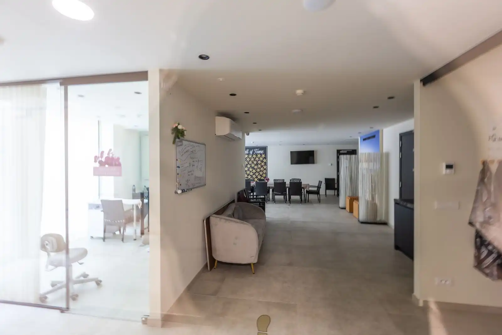 Instapklare serviceflat met 1 slaapkamer in het centrum van Oostende foto 13
