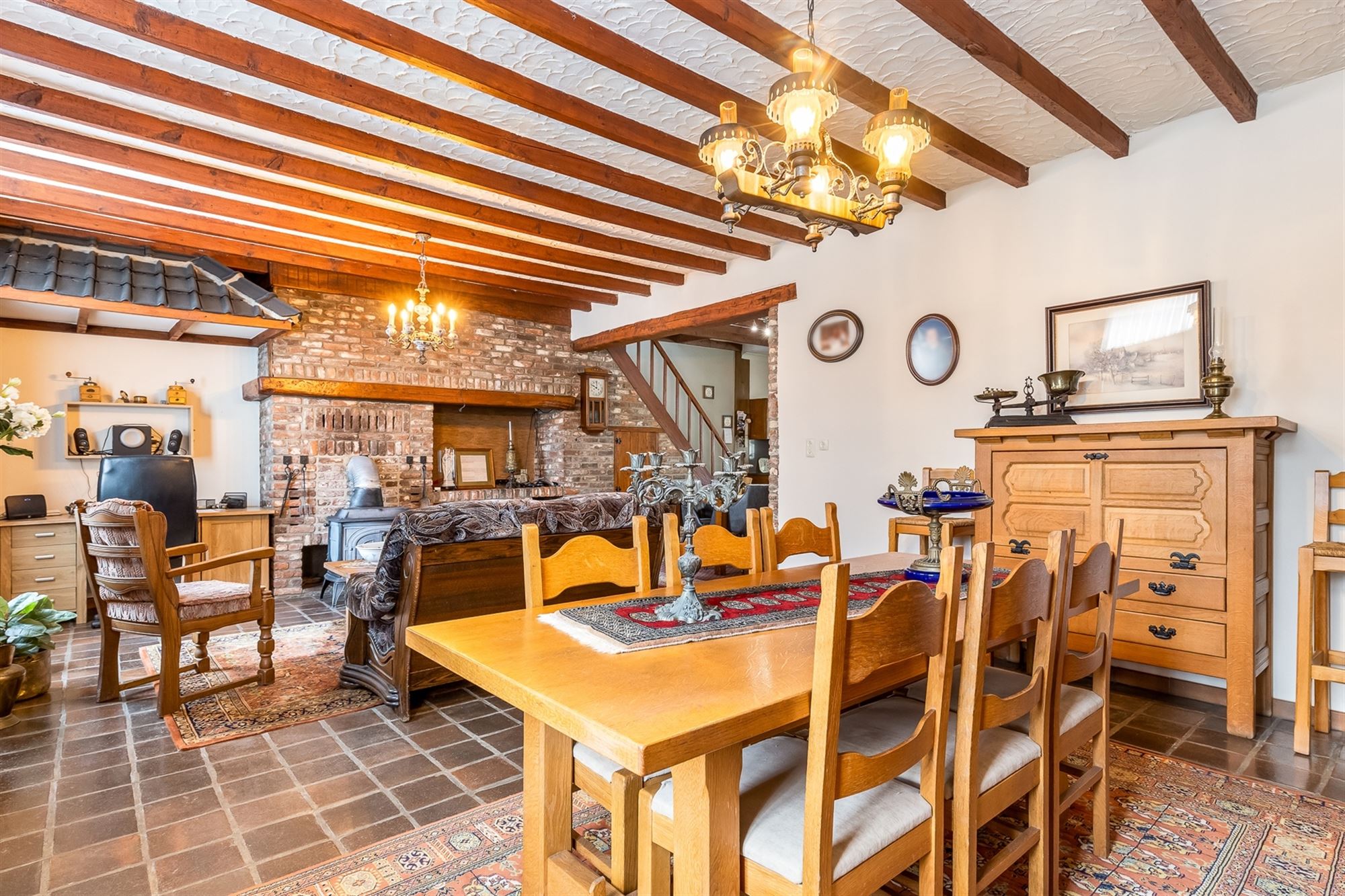 MOOIE KARAKTERISTIEKE WONING OP PERCEEL VAN 13A81CA TE BERINGEN MET VELE MOGELIJKHEDEN foto 6