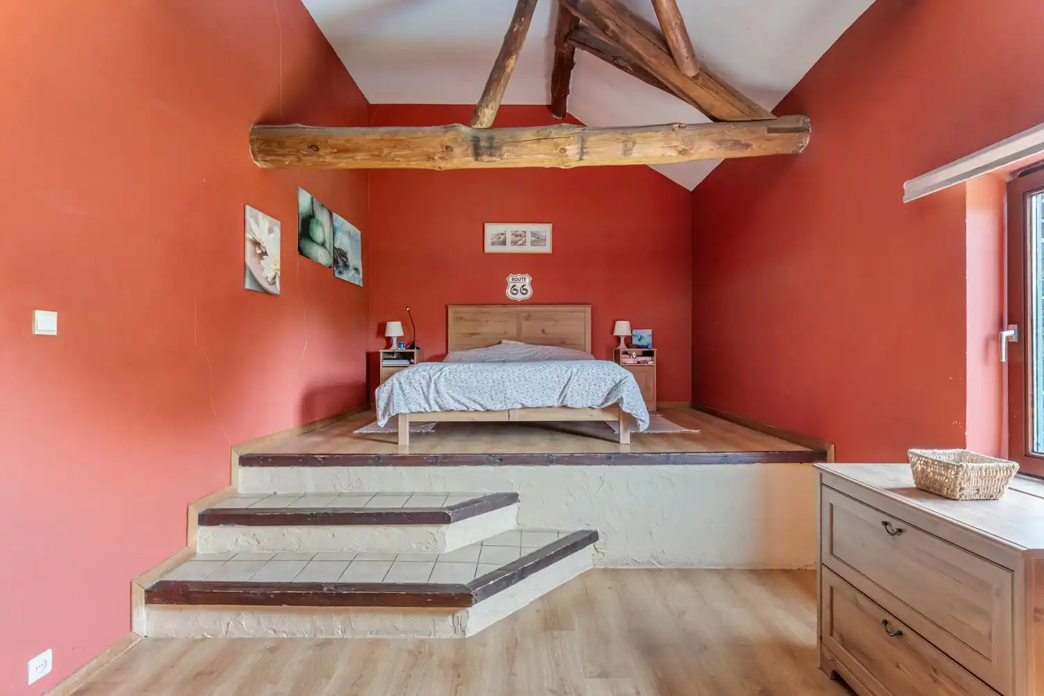 Charmante woning met zonnige tuin, grote garage en eindeloze mogelijkheden foto 18