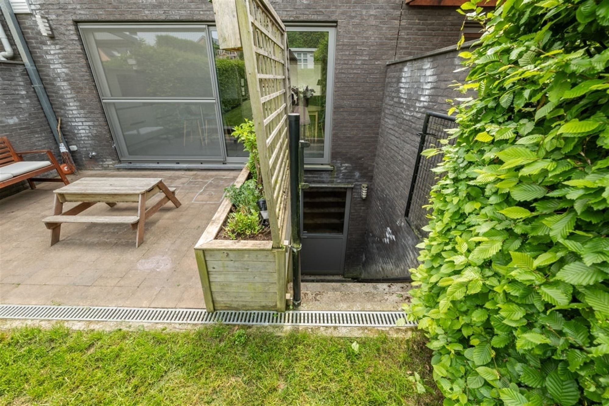 KNAPPE GEZINSWONING MET GEZELLIGE TUIN IN GROOT-GELMEN foto 37