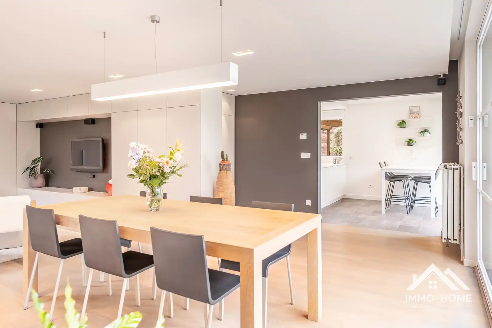 B label, 5 slaapkamers, 2 badkamers op TOPligging foto 7