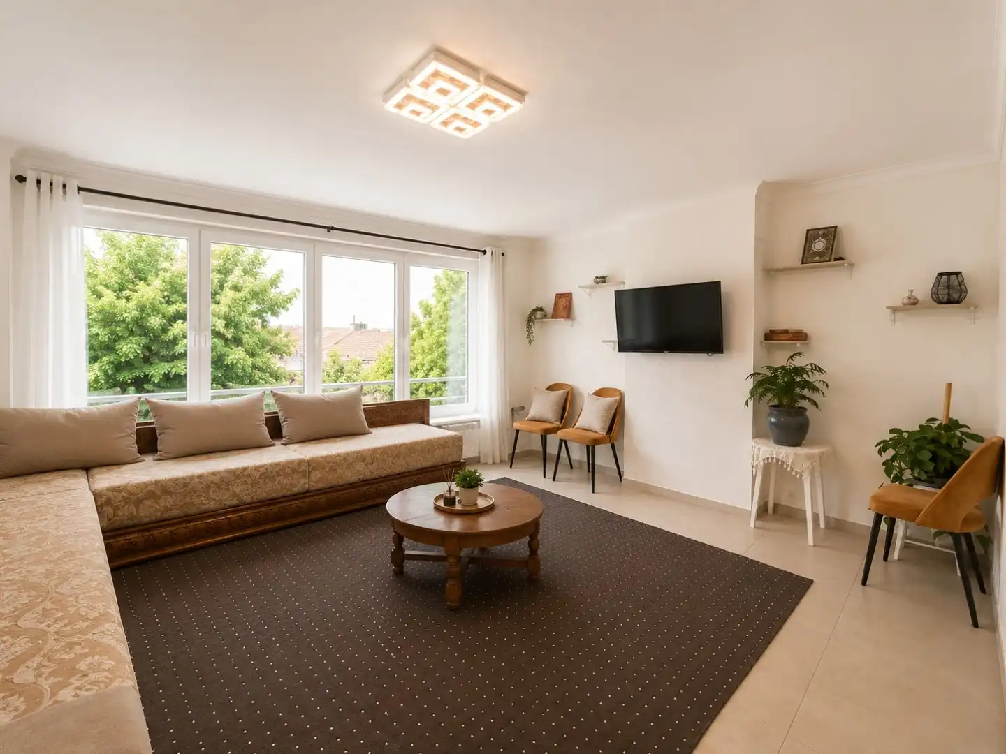 Residentie “Klokkegalm” – opbrengsteigendom met 3 appartementen en 3 garages foto 13