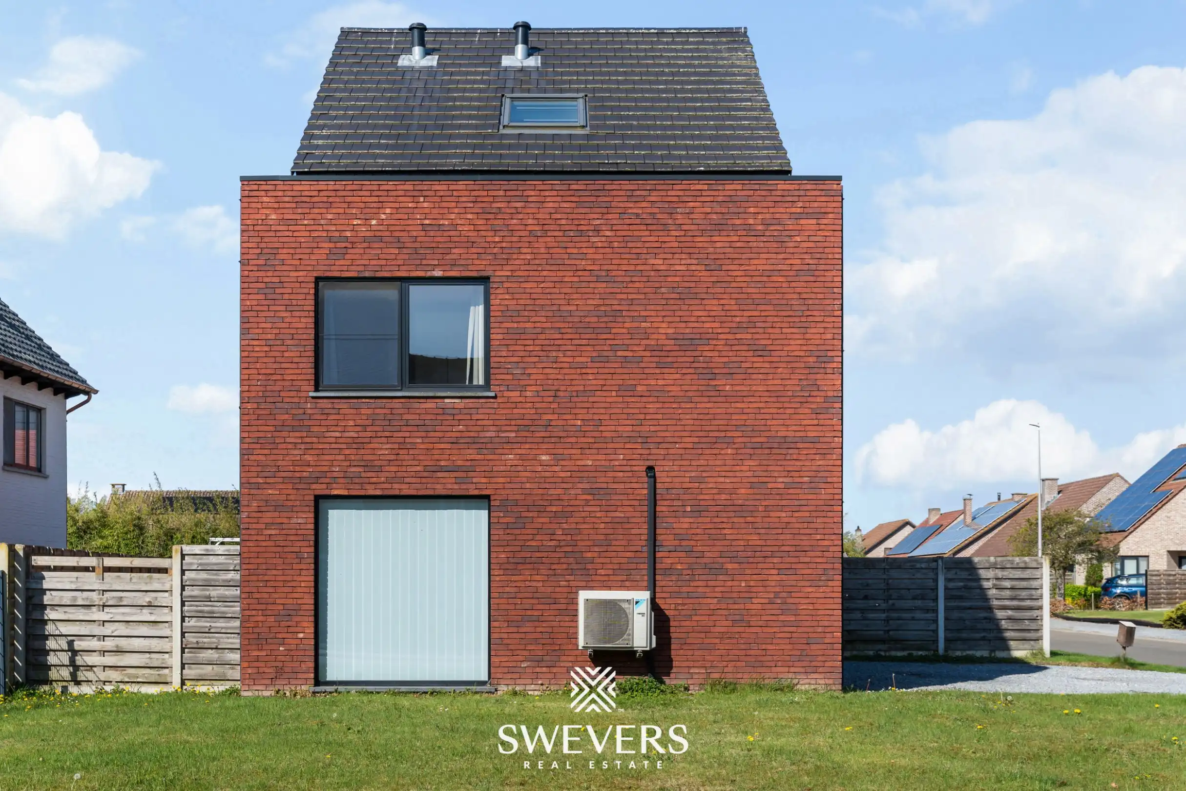 Ruime, energiezuinige open bebouwing met 5 slaapkamers op toplocatie in Alken foto 2