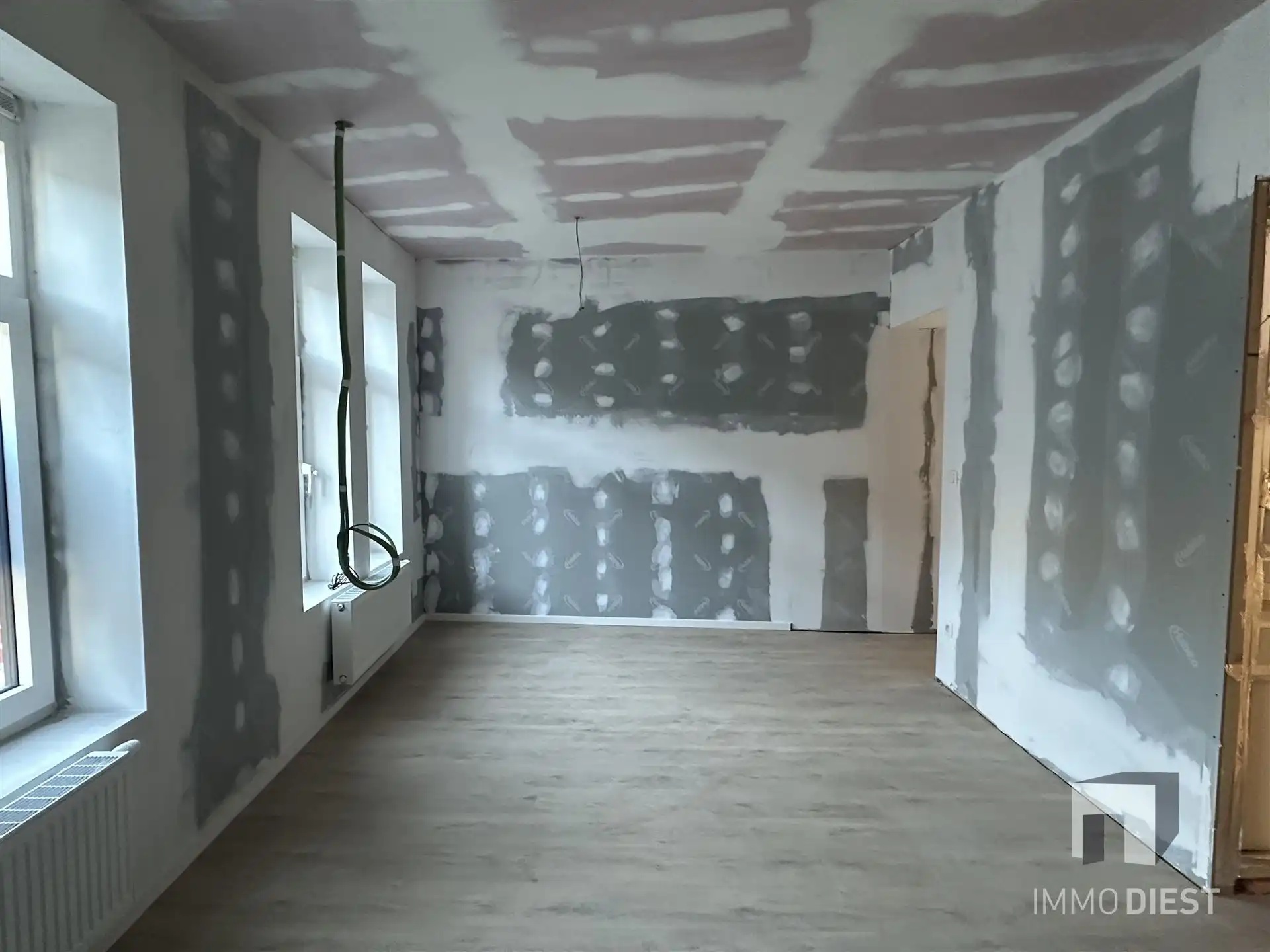 Knap appartement met terras en 2 slpks - centrum Diest - veel lichtinval foto 8