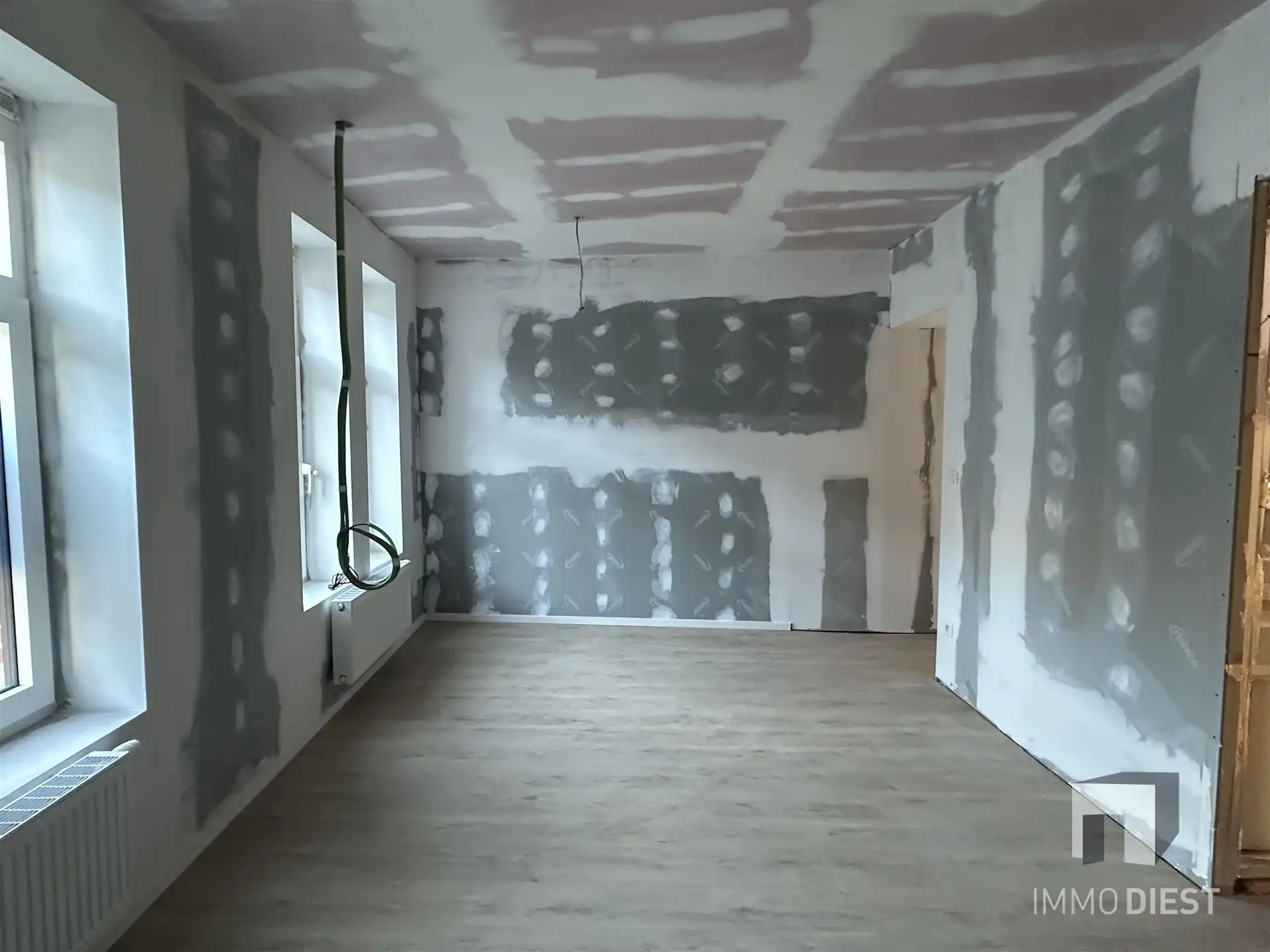 Knap appartement met terras en 2 slpks - centrum Diest - veel lichtinval foto 8