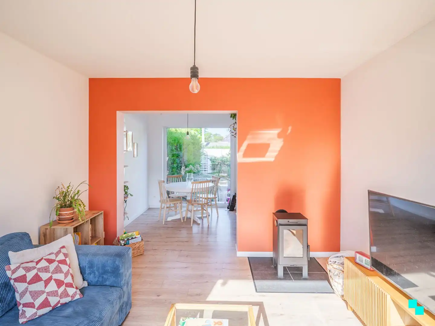 Gerenoveerde woning in de Tuinwijk van Merelbeke foto 4