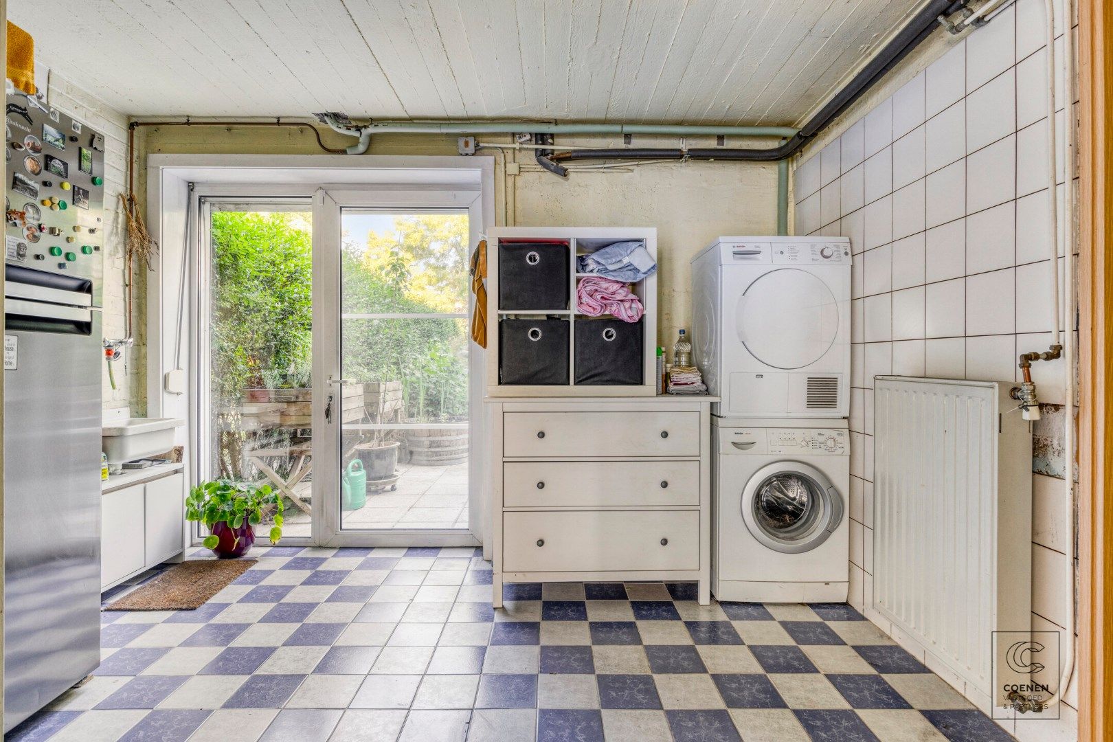 Instapklare bel-étage woning van 158 m² met drie slaapkamers op toplocatie te Linkeroever! foto 14