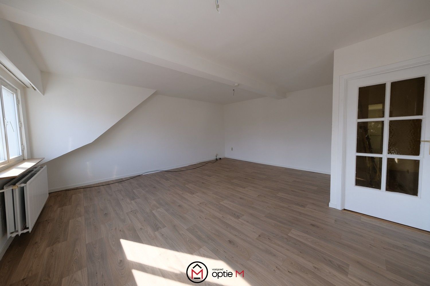 Ruim appartement te huur in het hart van Zonhoven foto 2