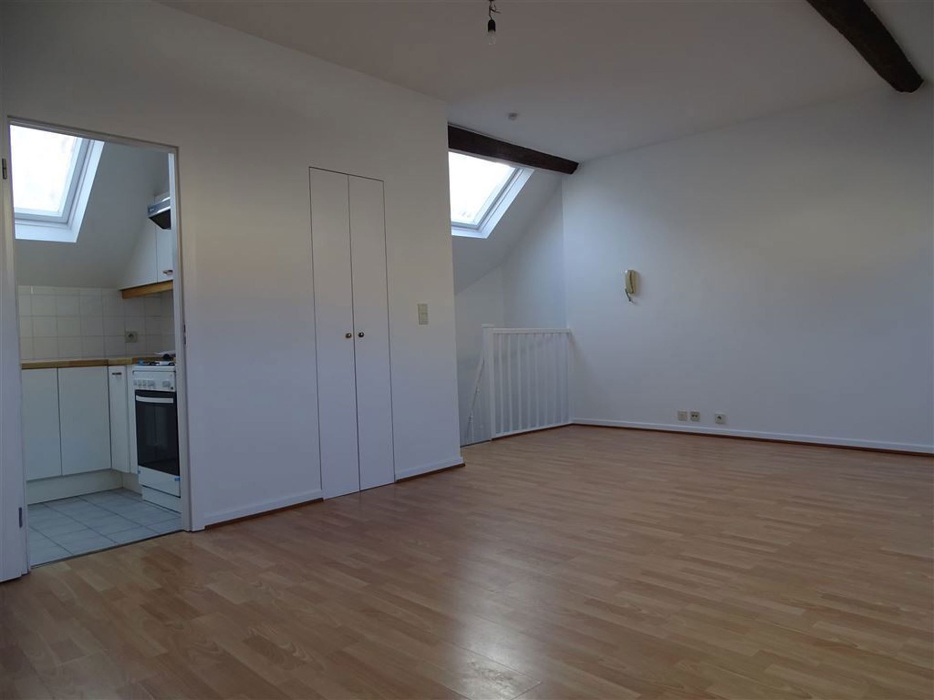 Ideaal gelegen appartement met één slaapkamer! foto 7