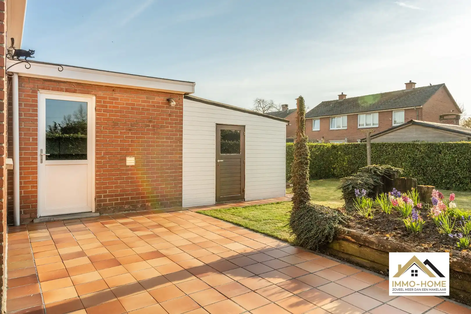 Te renoveren woning op uitstekende locatie te Lochristi  foto 5