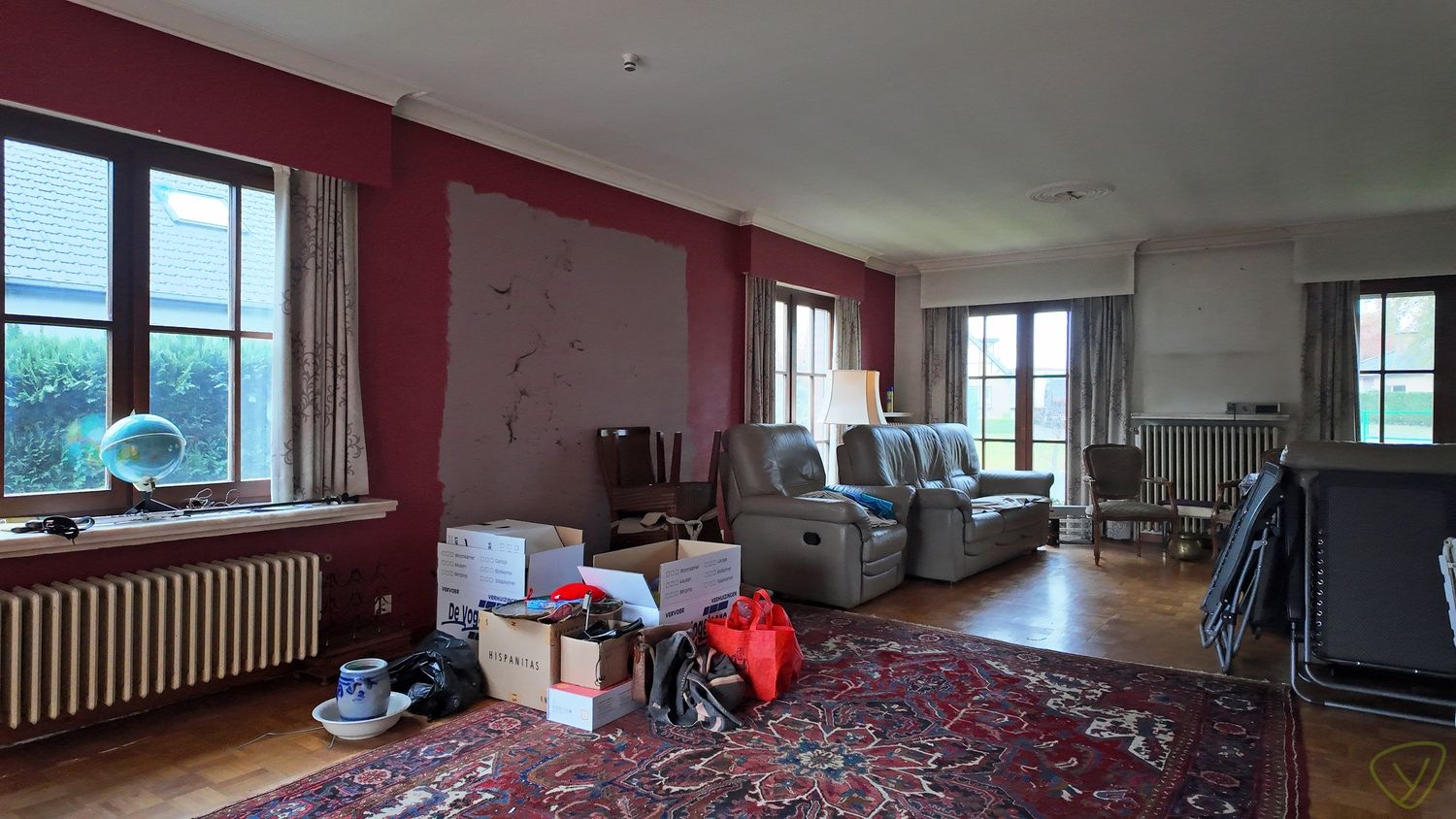 Ruime gezinswoning met grote tuin te huur in Zomergem! foto 2