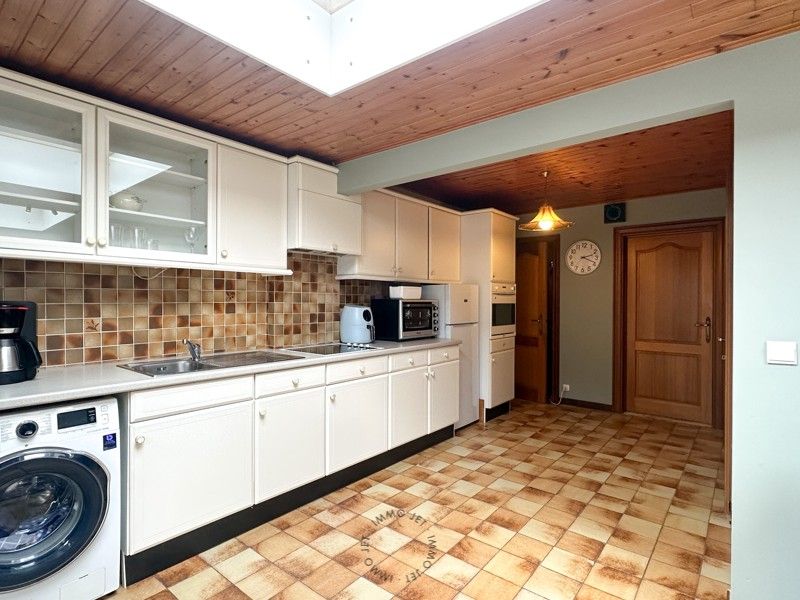 Woning met drie slaapkamers en tuin foto 8