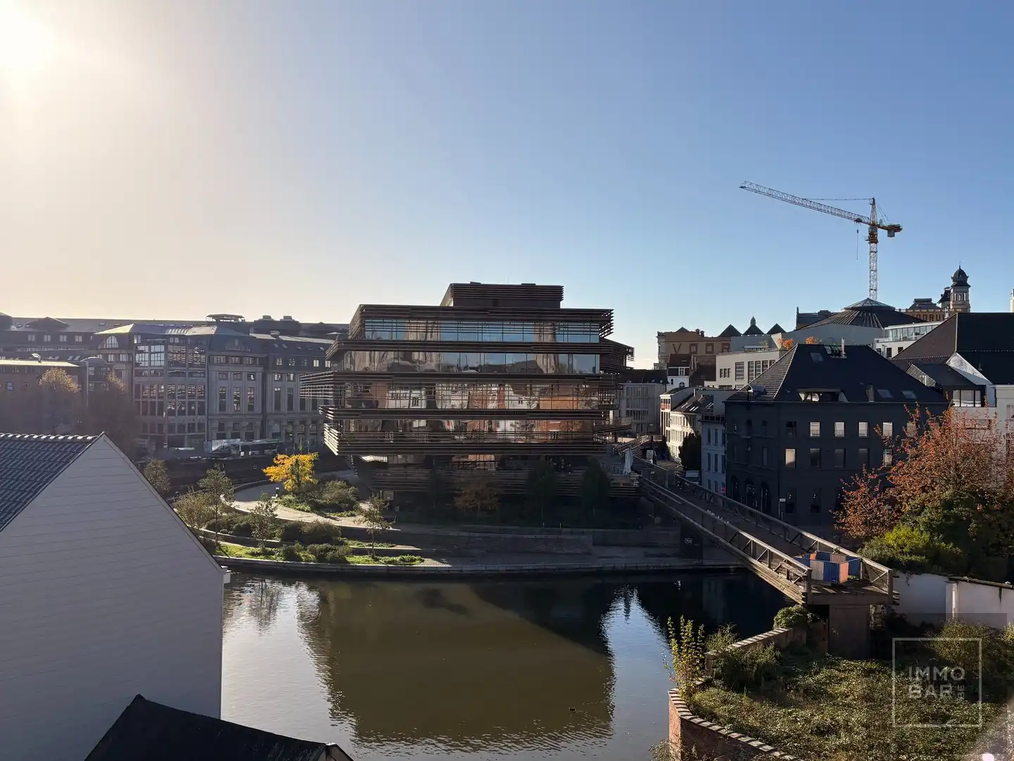 Handelspand met drie studio’s te koop op topligging in Gent foto 27