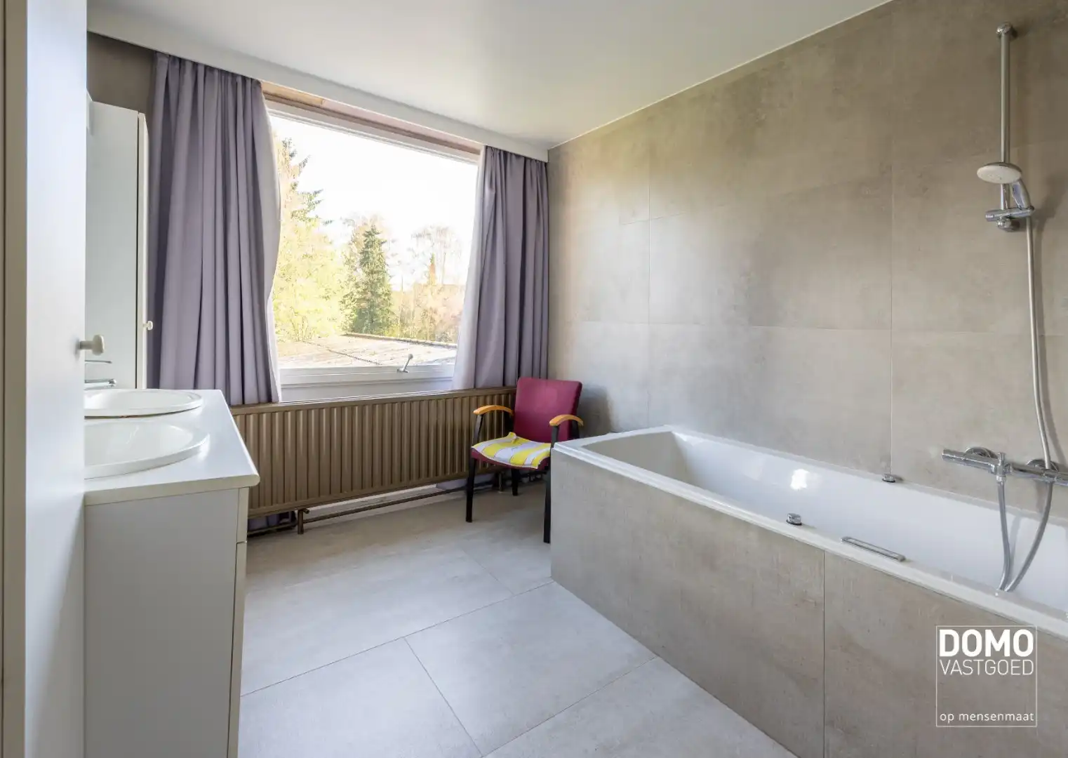 RUSTIG GELEGEN HALFOPEN BEBOUWING MET 4 SLAAPKAMERS EN EXTRA STUDIO OP EEN PERCEEL VAN 11A 45CA TE DIEPENBEEK  foto 10