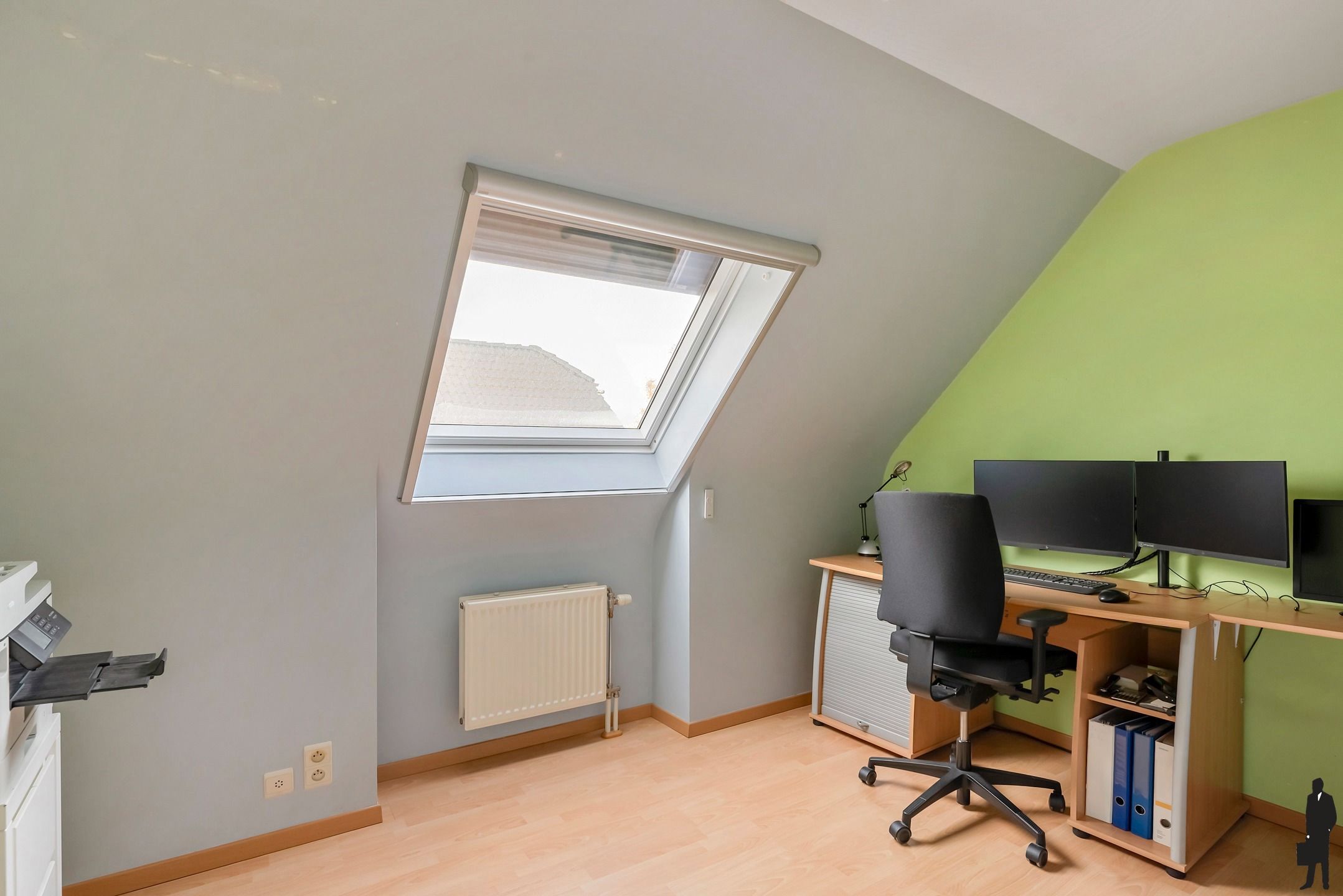 Rustig gelegen en energiezuinige woning met 4 slks op 1.280 m² foto 18