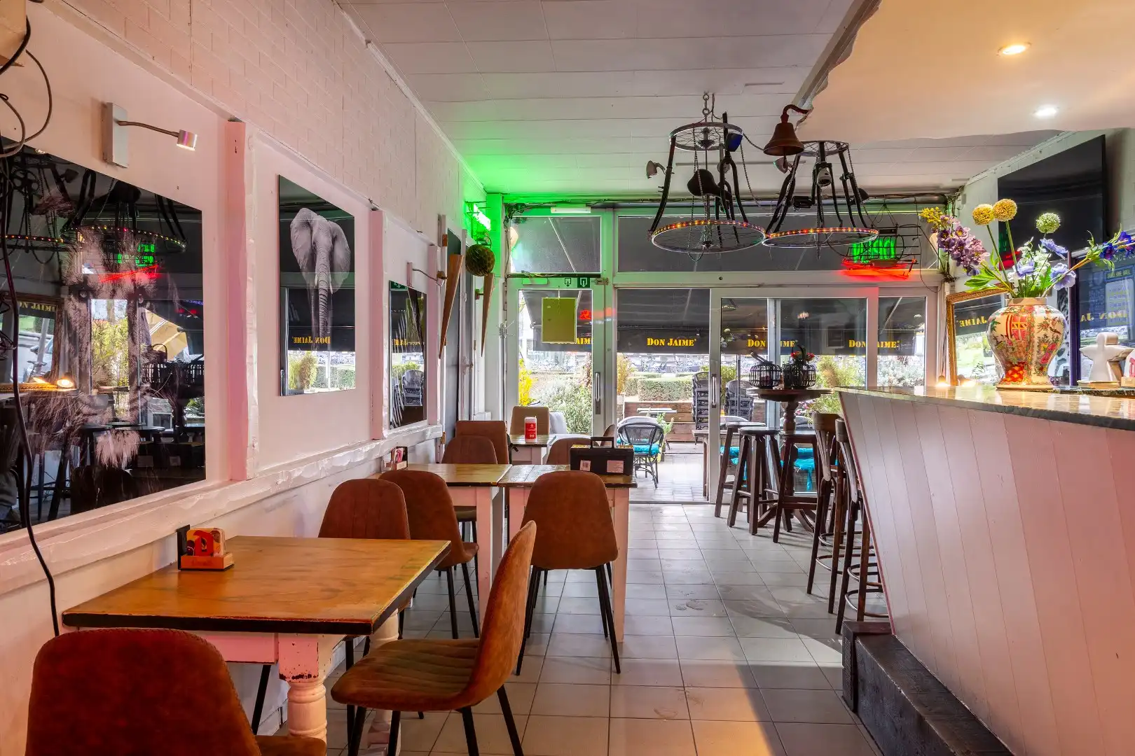 Handelshuis aan Berchem station foto 10