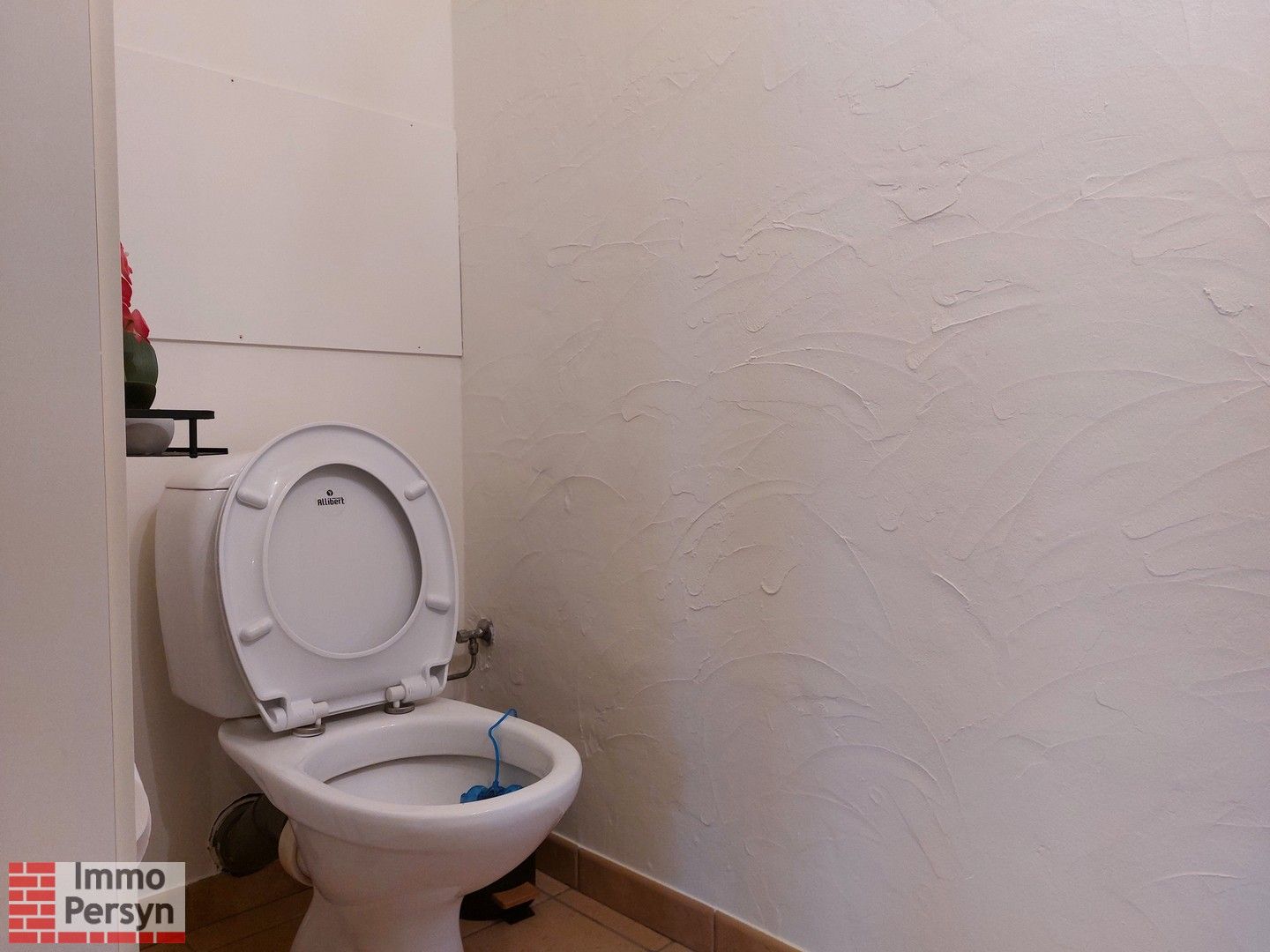 Ruim 3-Slaapkamerappartement Te Huur in Sint-Joris-Winge foto 4