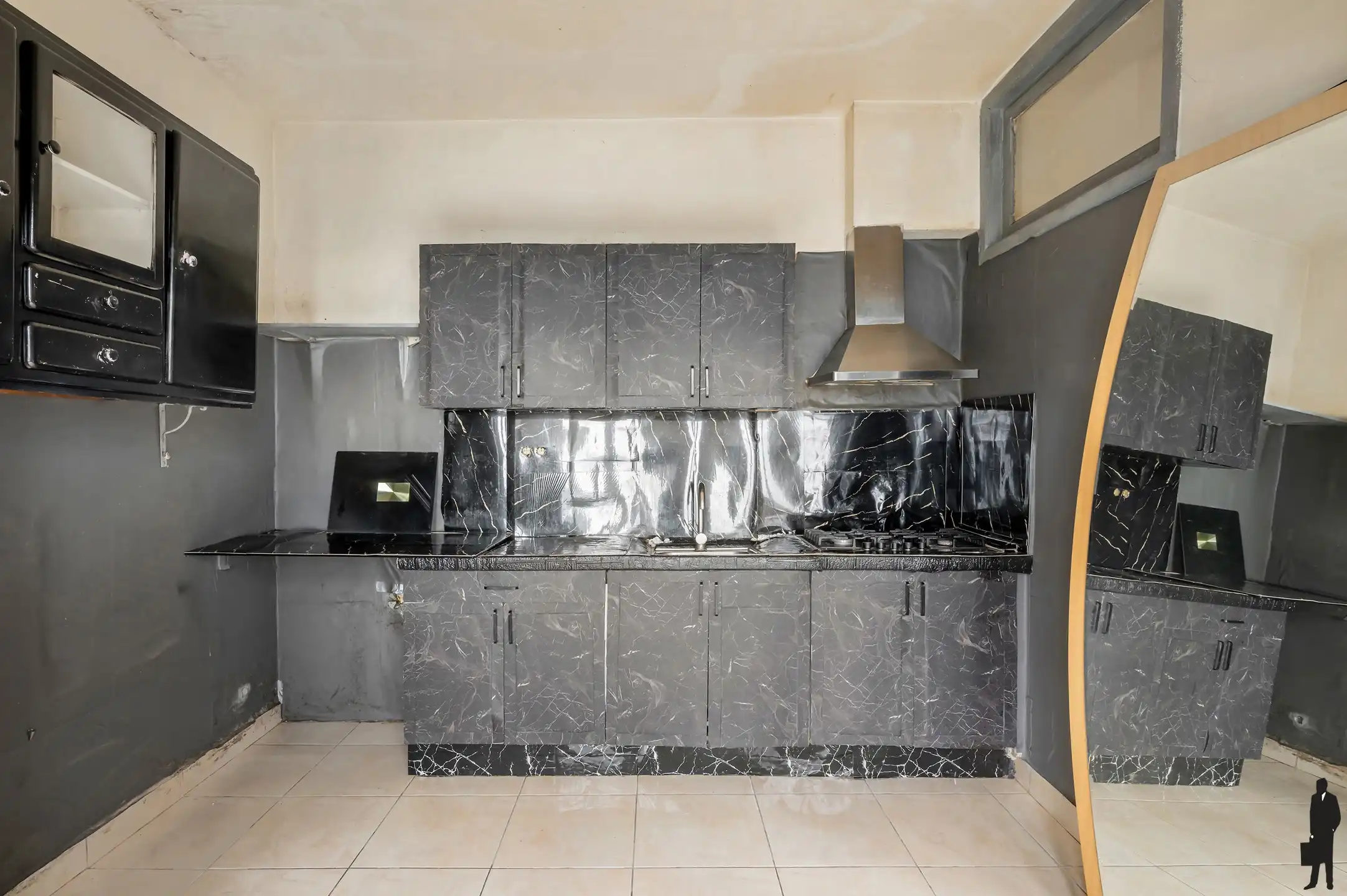 Charmante woning met 3 à 4 slaapkamers in het hart van Borgerhout foto 7