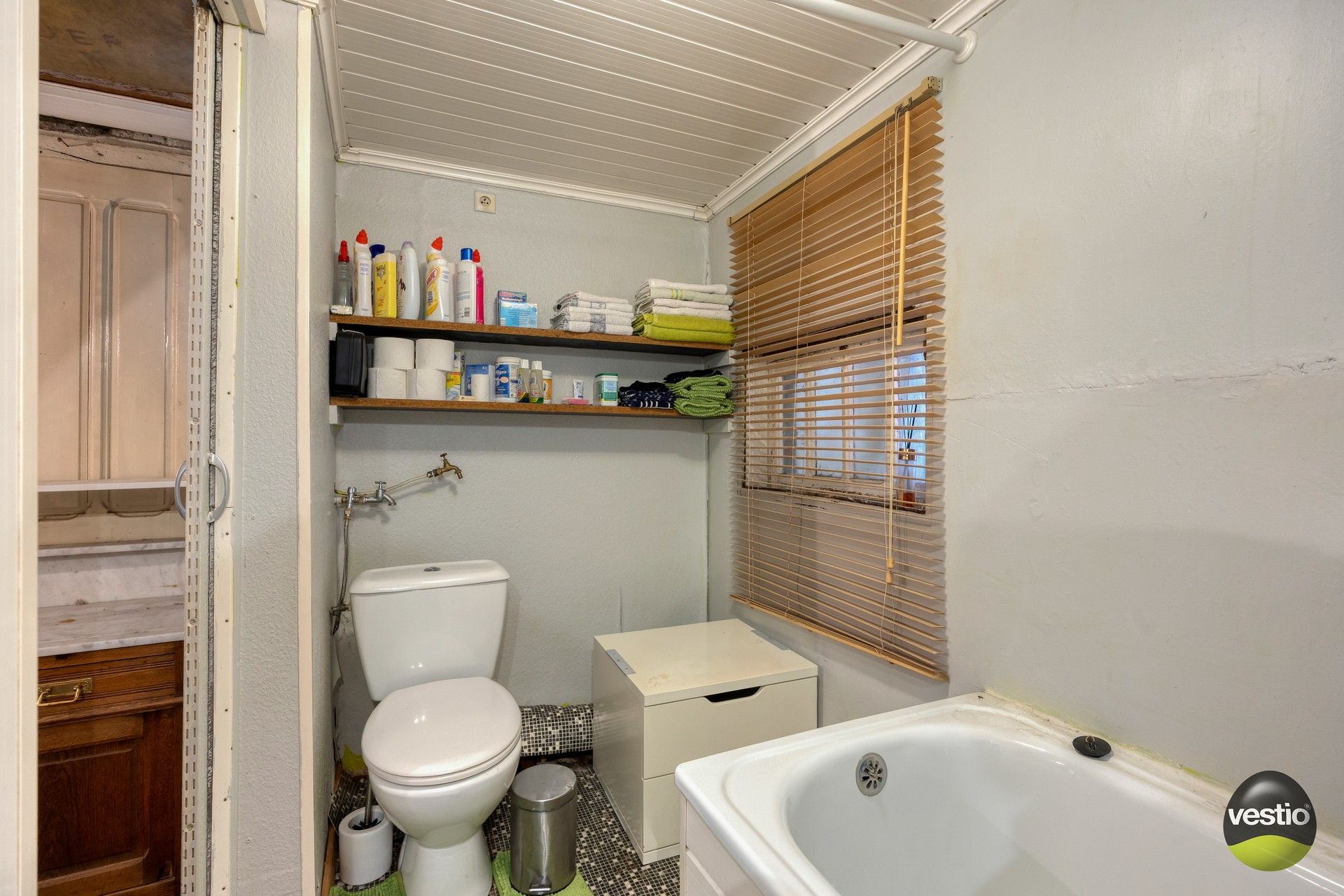 Te renoveren woning met bijgebouwen in het rustige centrum van Bevingen (Sint-Truiden) foto 18