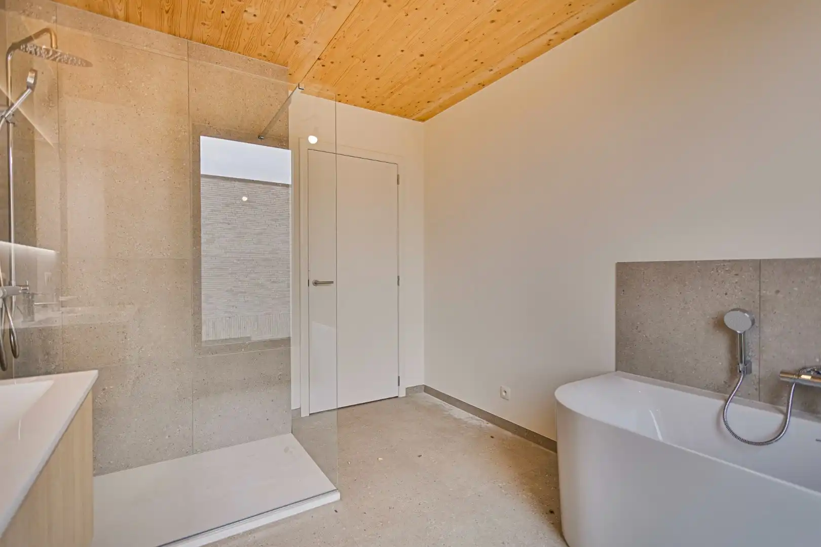 Vrijstaande nieuwbouwwoning met 4 slpks op wandelafstand van Balen centrum! foto 20