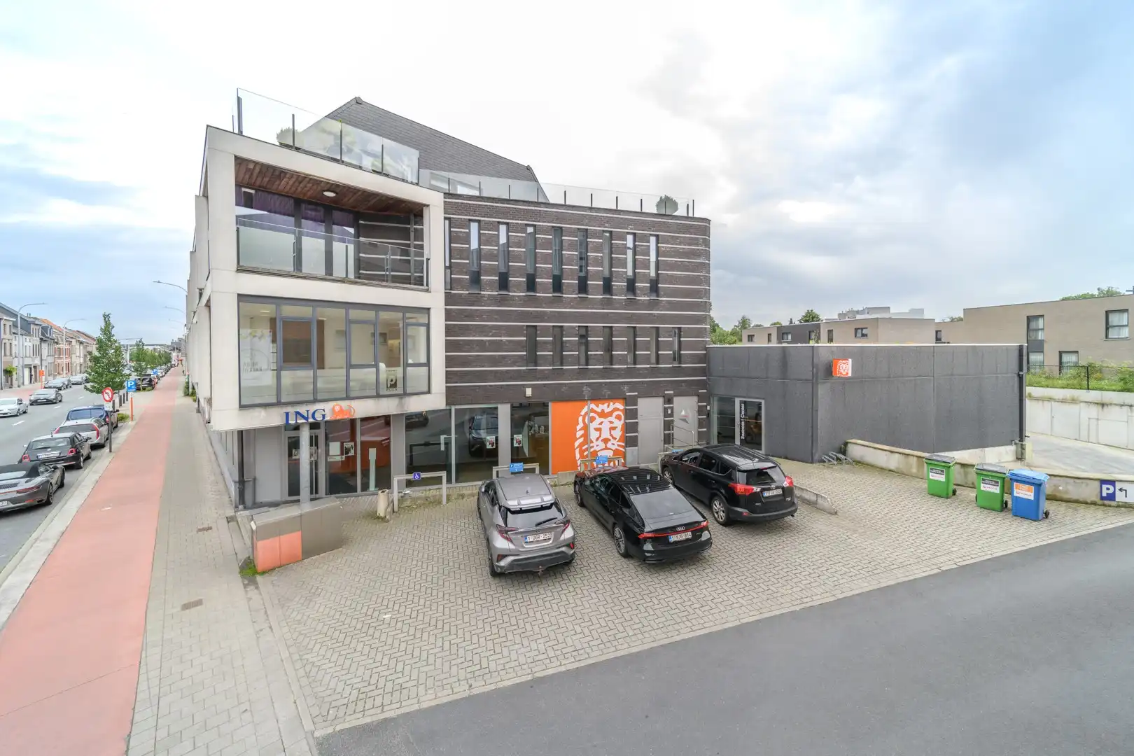 Hedendaagse kantoorruimte te koop nabij centrum Aalst foto 19