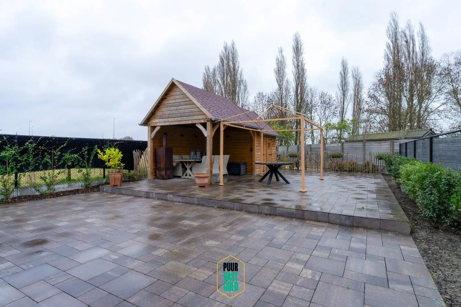 Recente, perfect afgewerkte, halfopen ruime Knokse Villa  foto 22