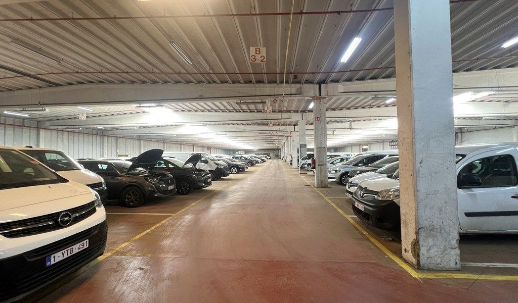 Loods te huur in industriepark-Noord te Sint-Niklaas foto 13