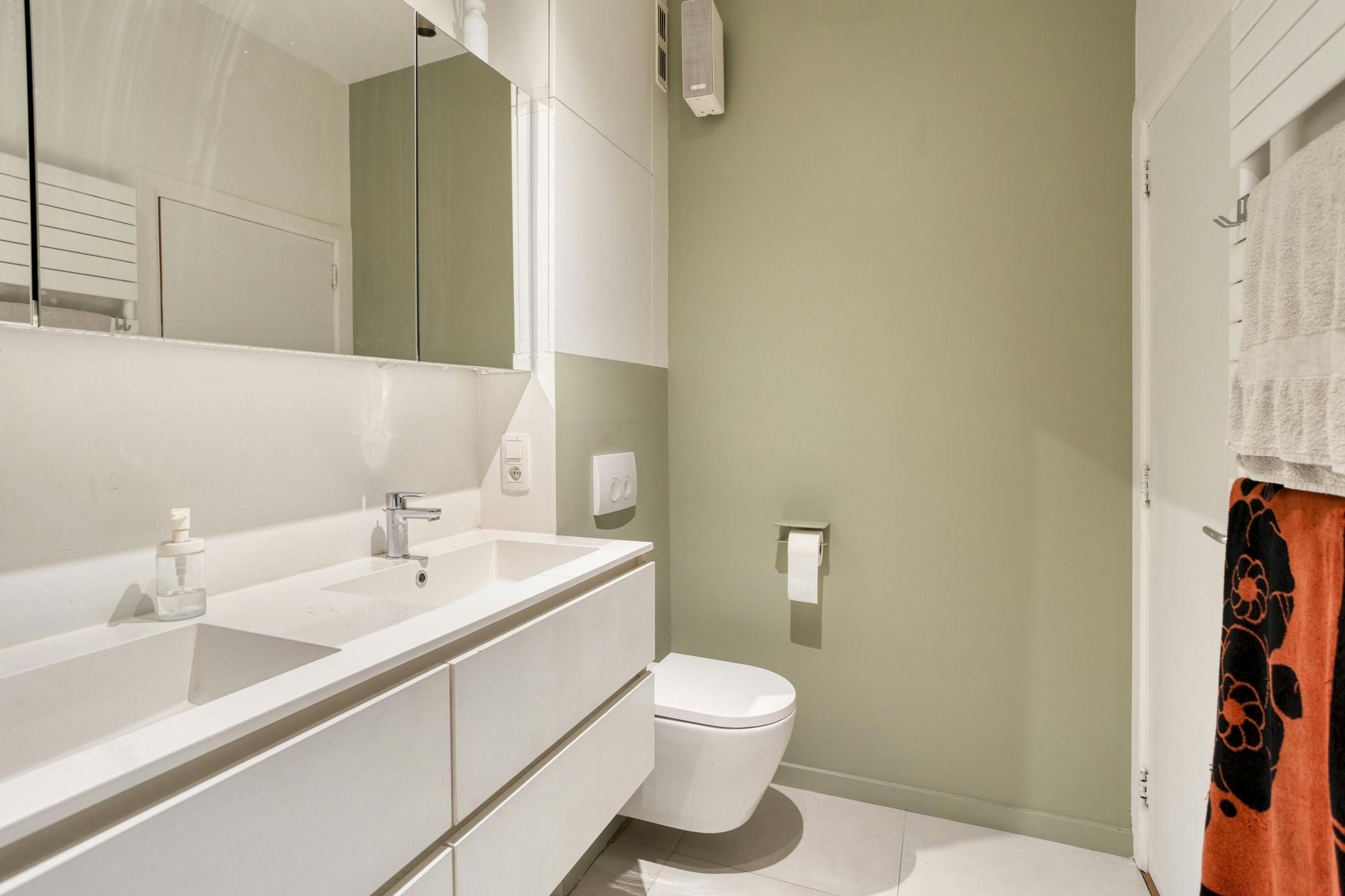 Lichtrijk dakappartement te koop in 2020 Antwerpen Kiel  foto 14