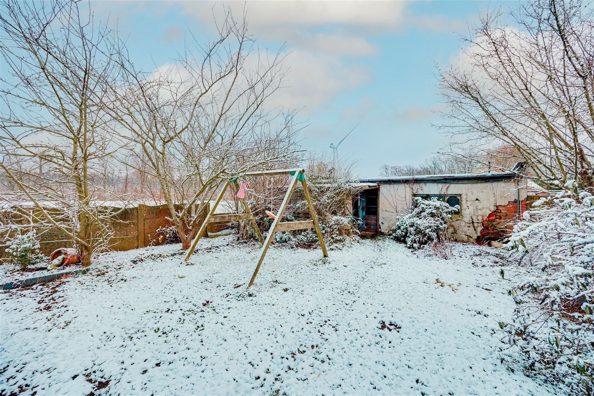 Instapklare woning met grote tuin en prachtig zicht op weilanden foto 18
