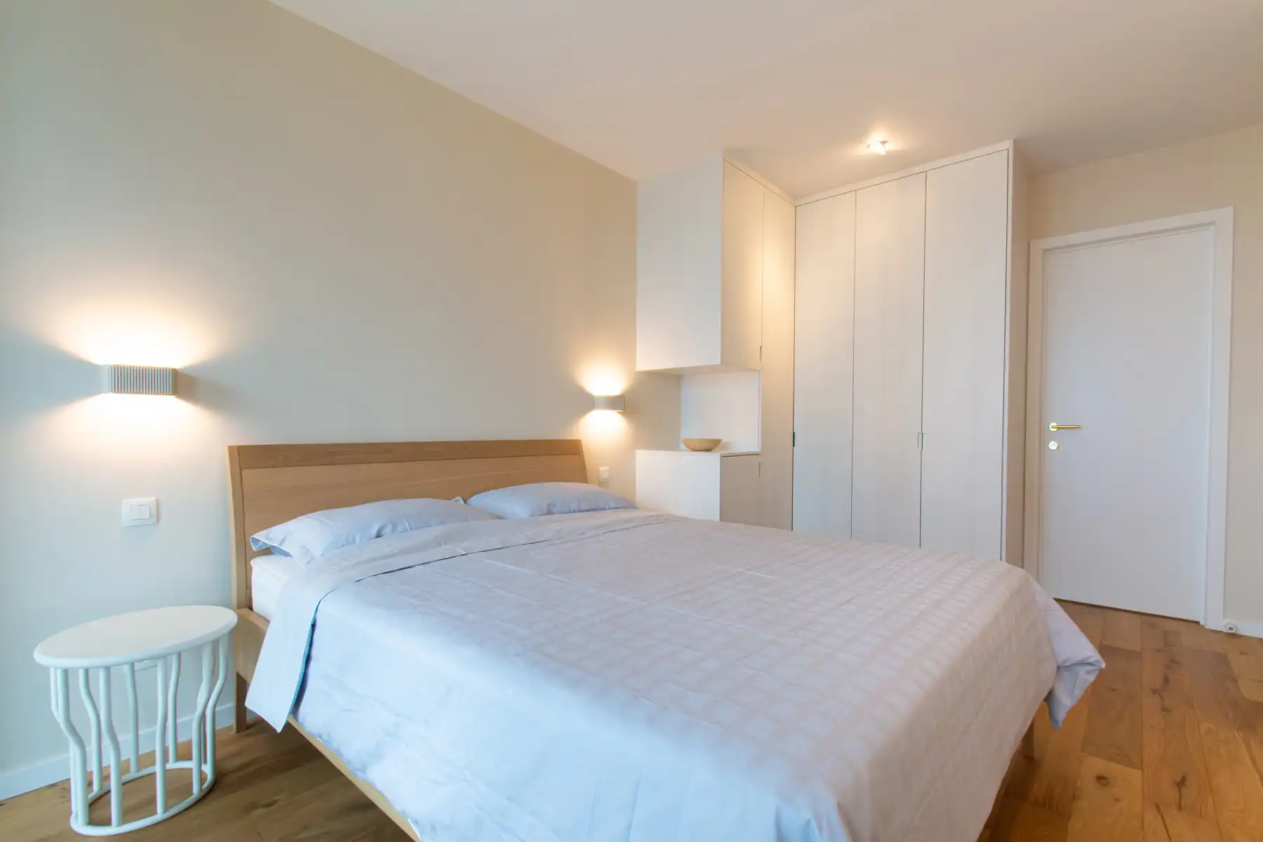 Prachtig gemeubeld 2-slaapkamer appartement met mooi terras foto 9