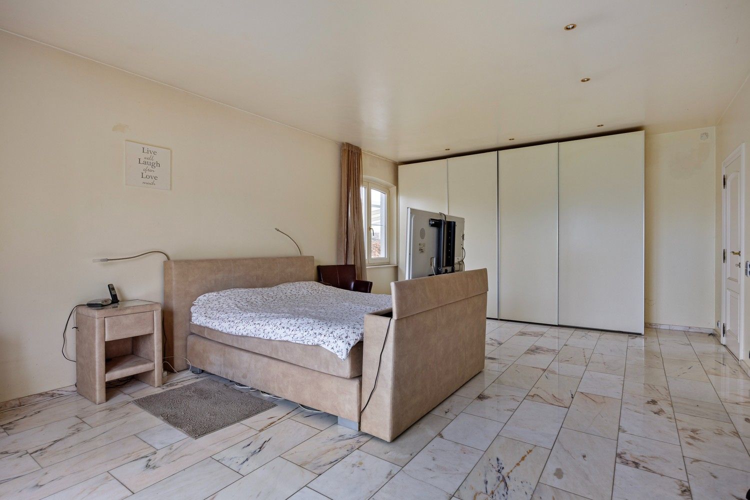 Luxueuze gelijkvloerse villa met zwembad en poolhouse op een riant perceel van 3.234 m² foto 21
