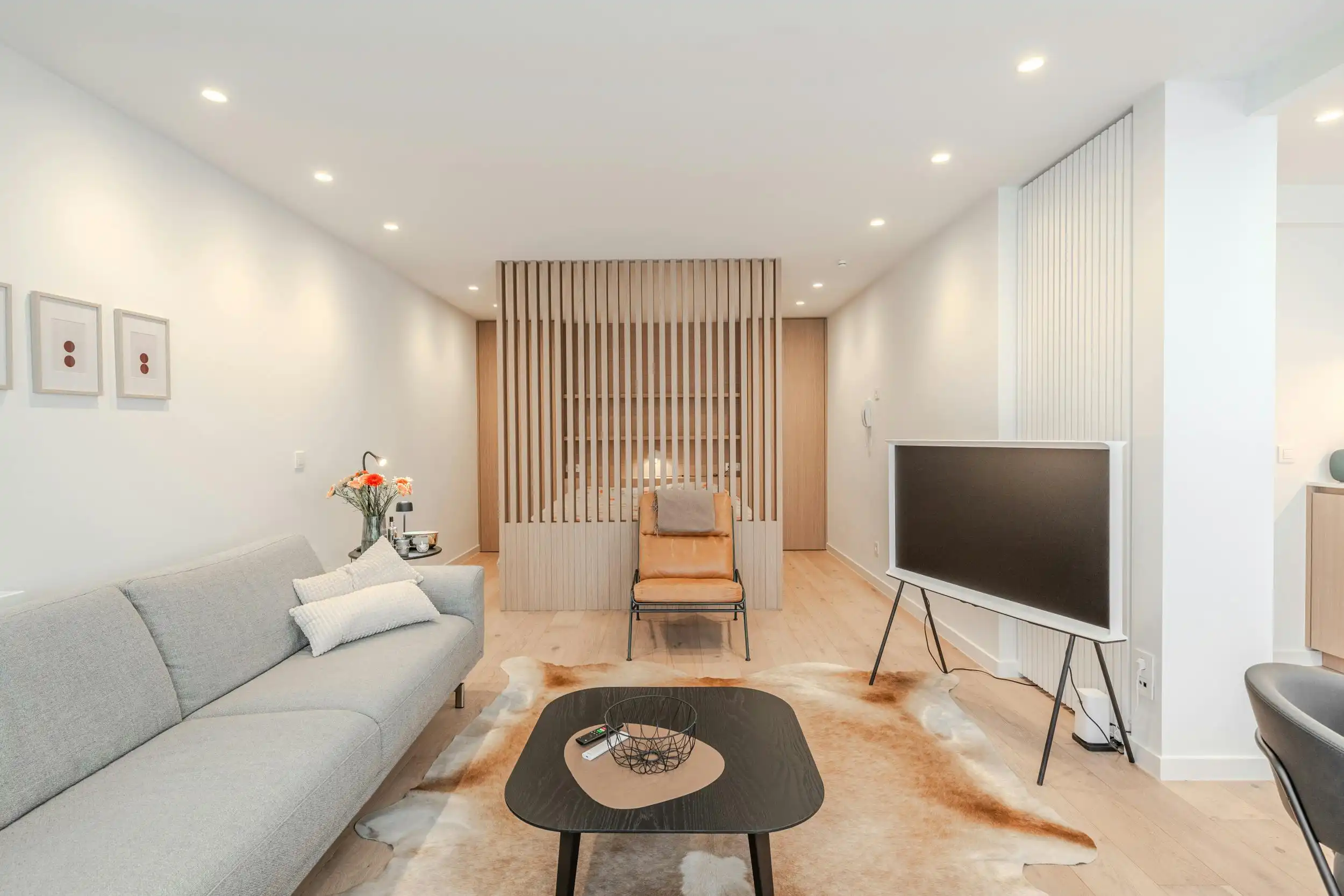 Fantastisch gerenoveerde studio met slaaphoek te Oostende foto 4