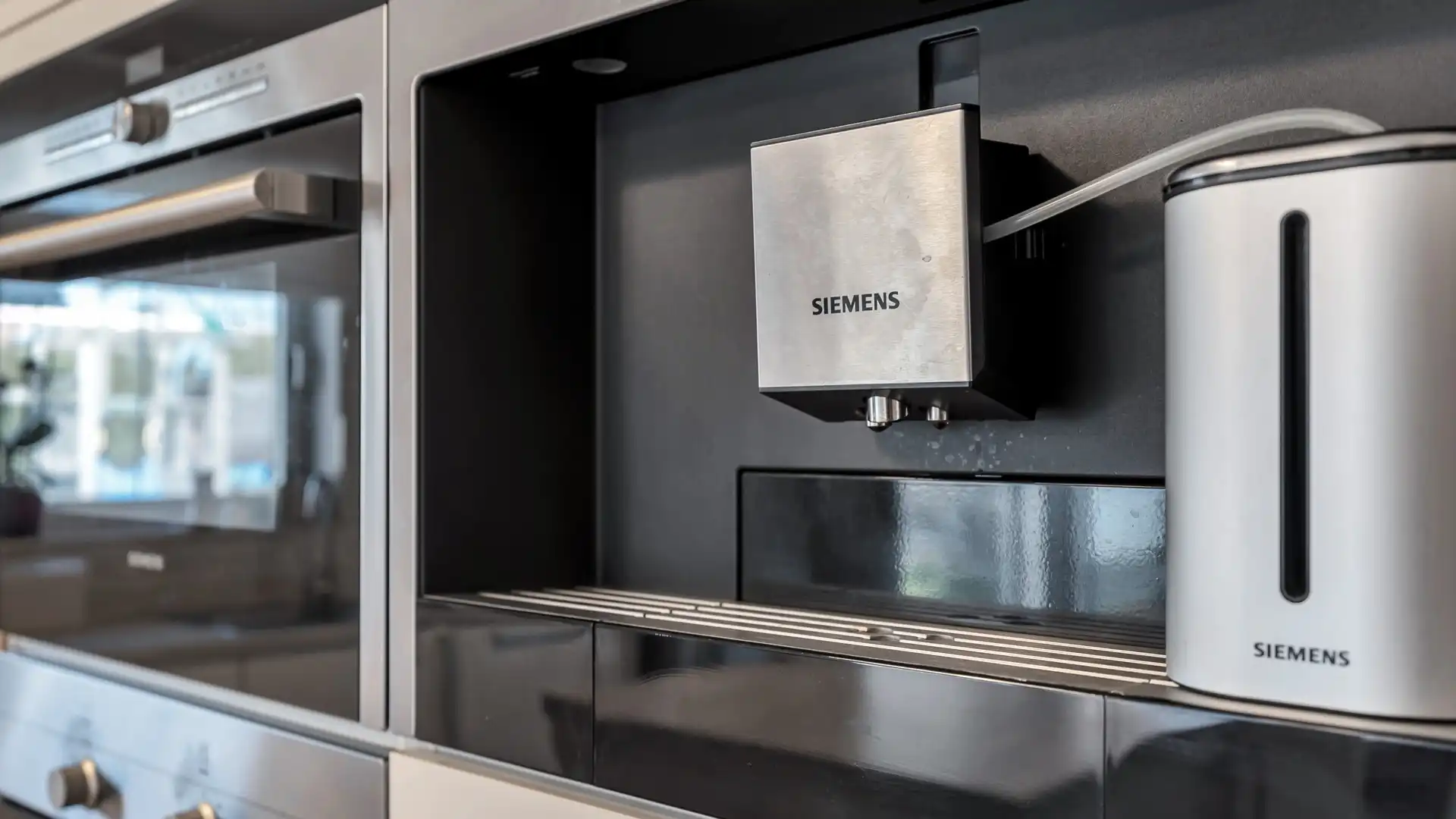 Trendy gezinswoning met open leefruimte, 4 slaapkamers en vrijstaande garage foto 12