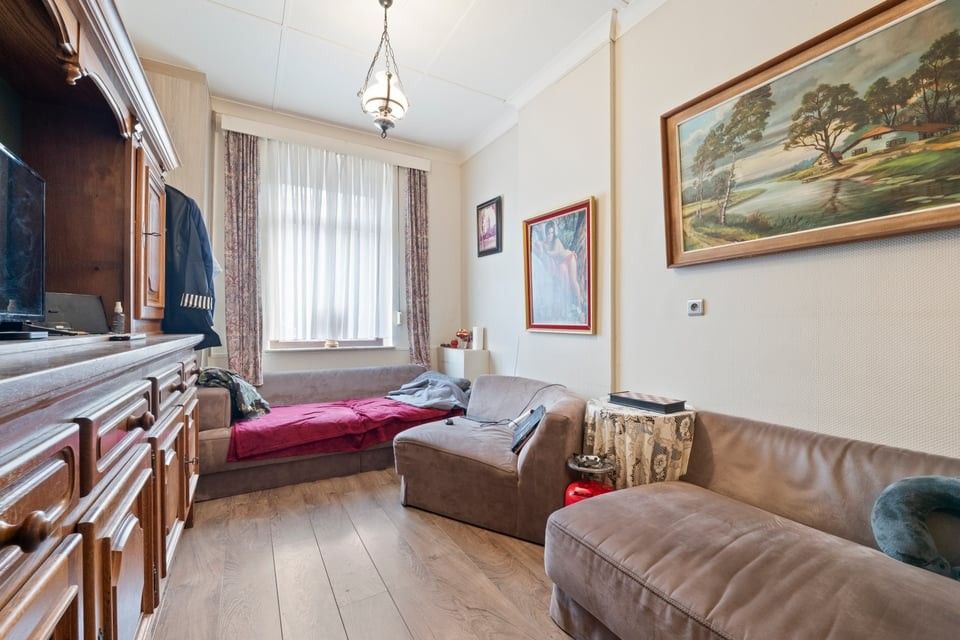 VERHUURDE STADSWONING MET TUIN IN HET CENTRUM VAN SINT-TRUIDEN foto 8