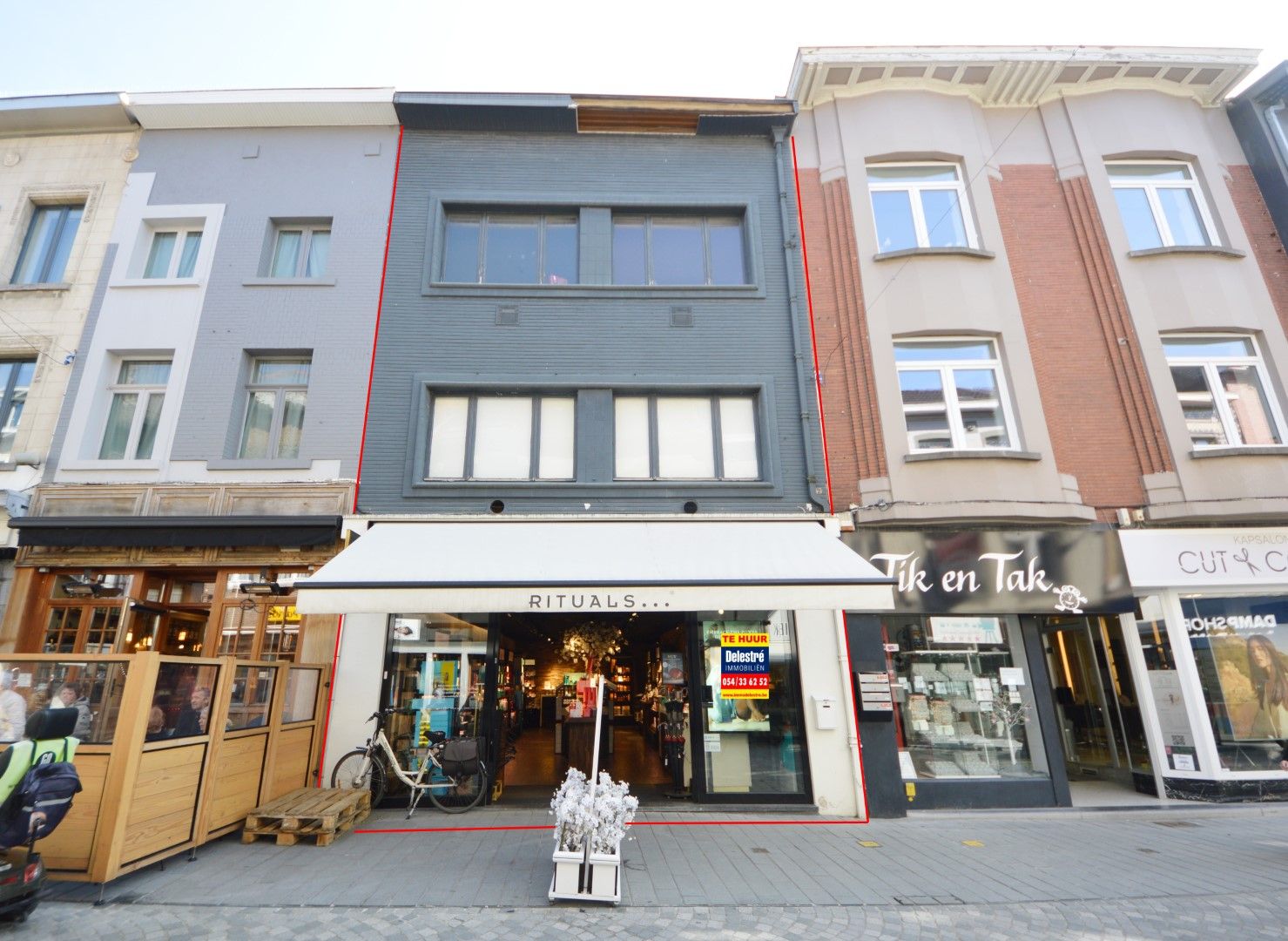KARAKTERVOL GEBOUW MAANDAGMARKT  foto 2