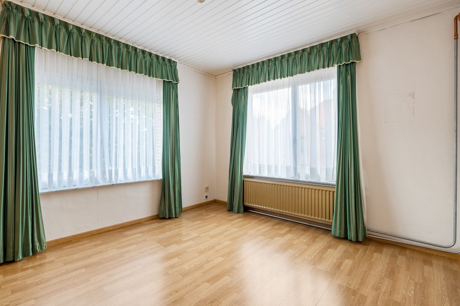 Te renoveren woning op toplocatie te Lier! foto 14