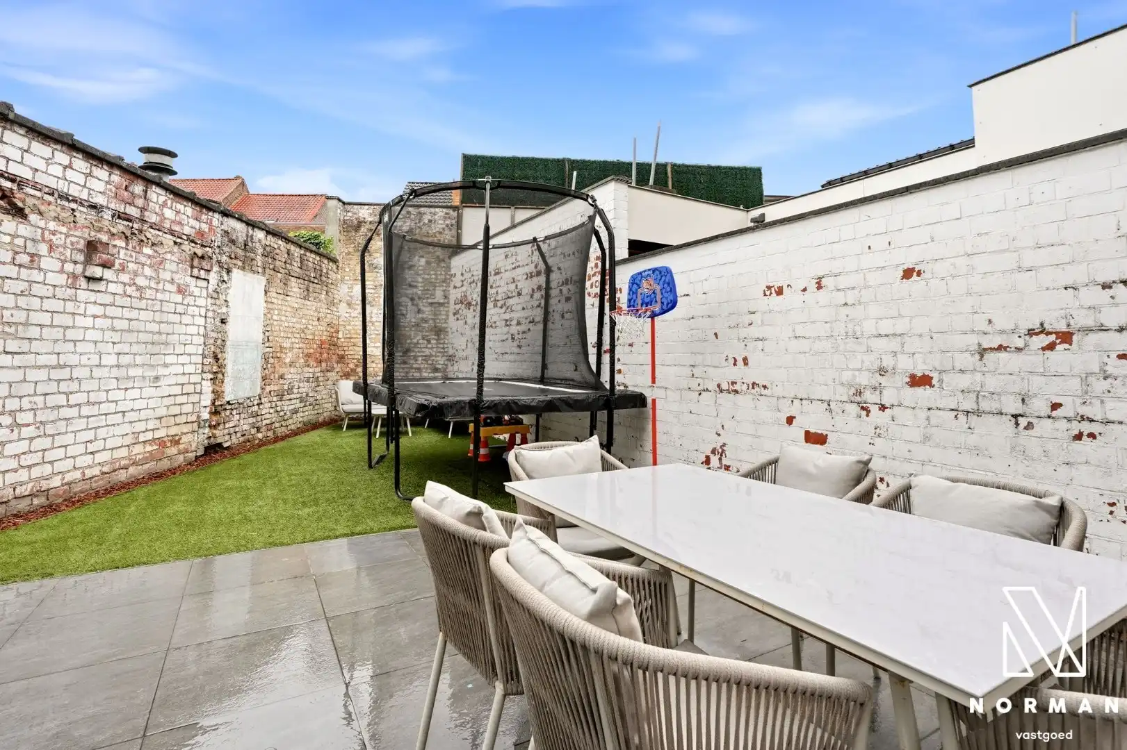 Instapklare woning met 3 slaapkamers en tuin te koop in centrum Kuurne! foto 14